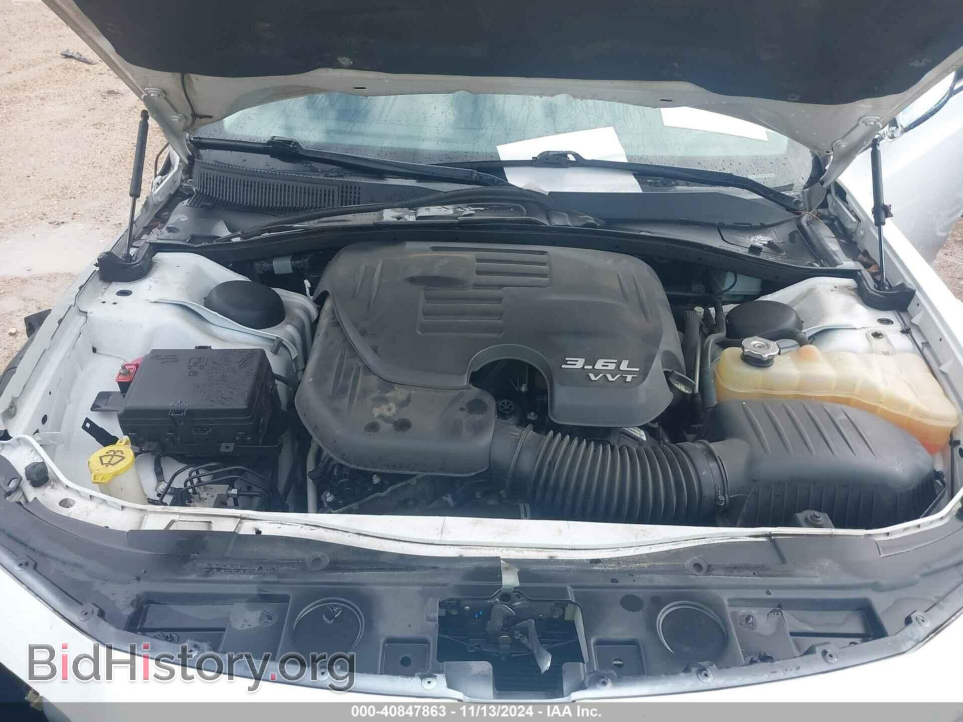 2018 CHRYSLER 300 - VIN: 2C3CCAEG7JH129810 - Фото 10