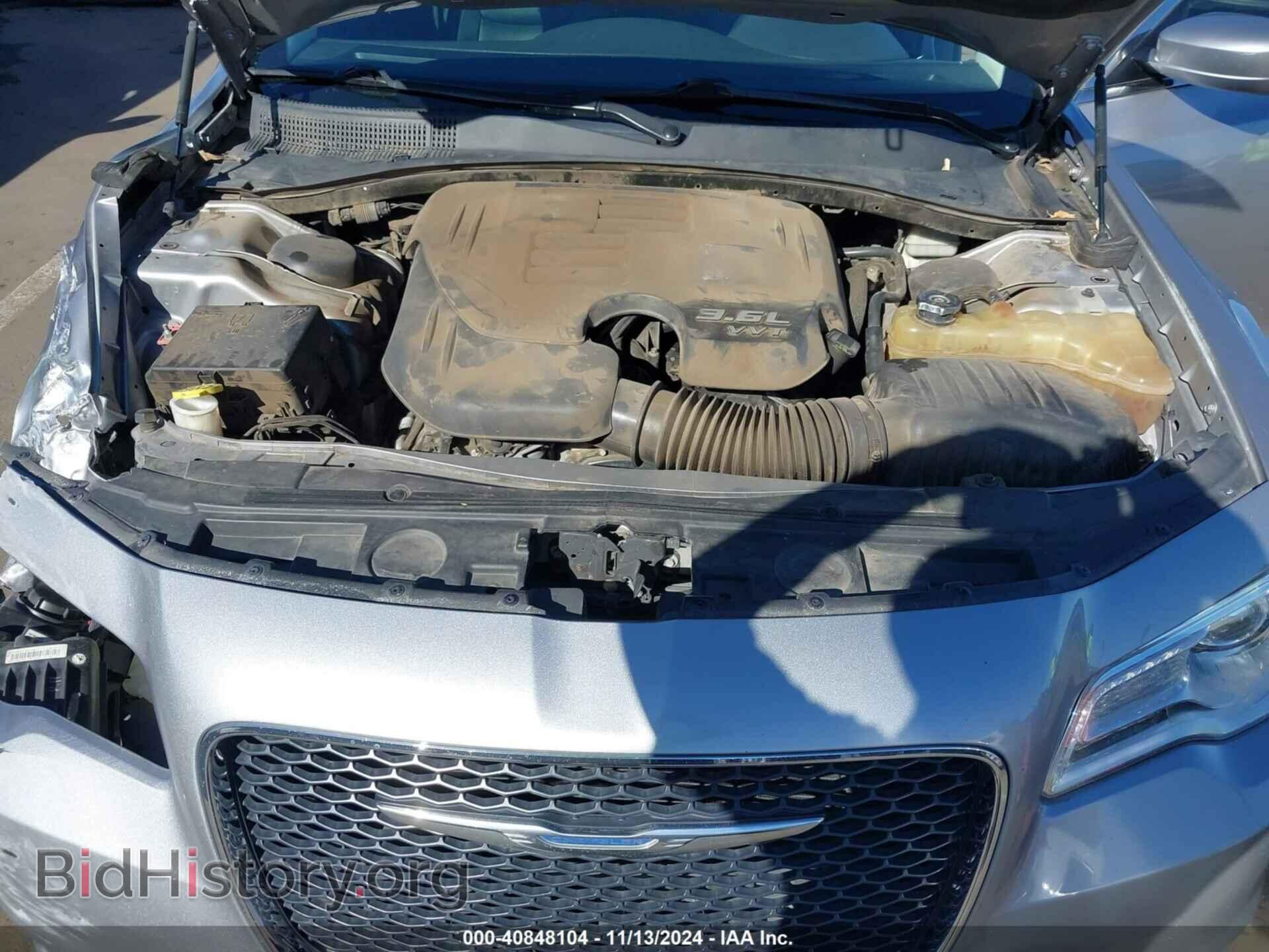 2015 CHRYSLER 300 - VIN: 2C3CCAAG6FH867689 - Фото 10