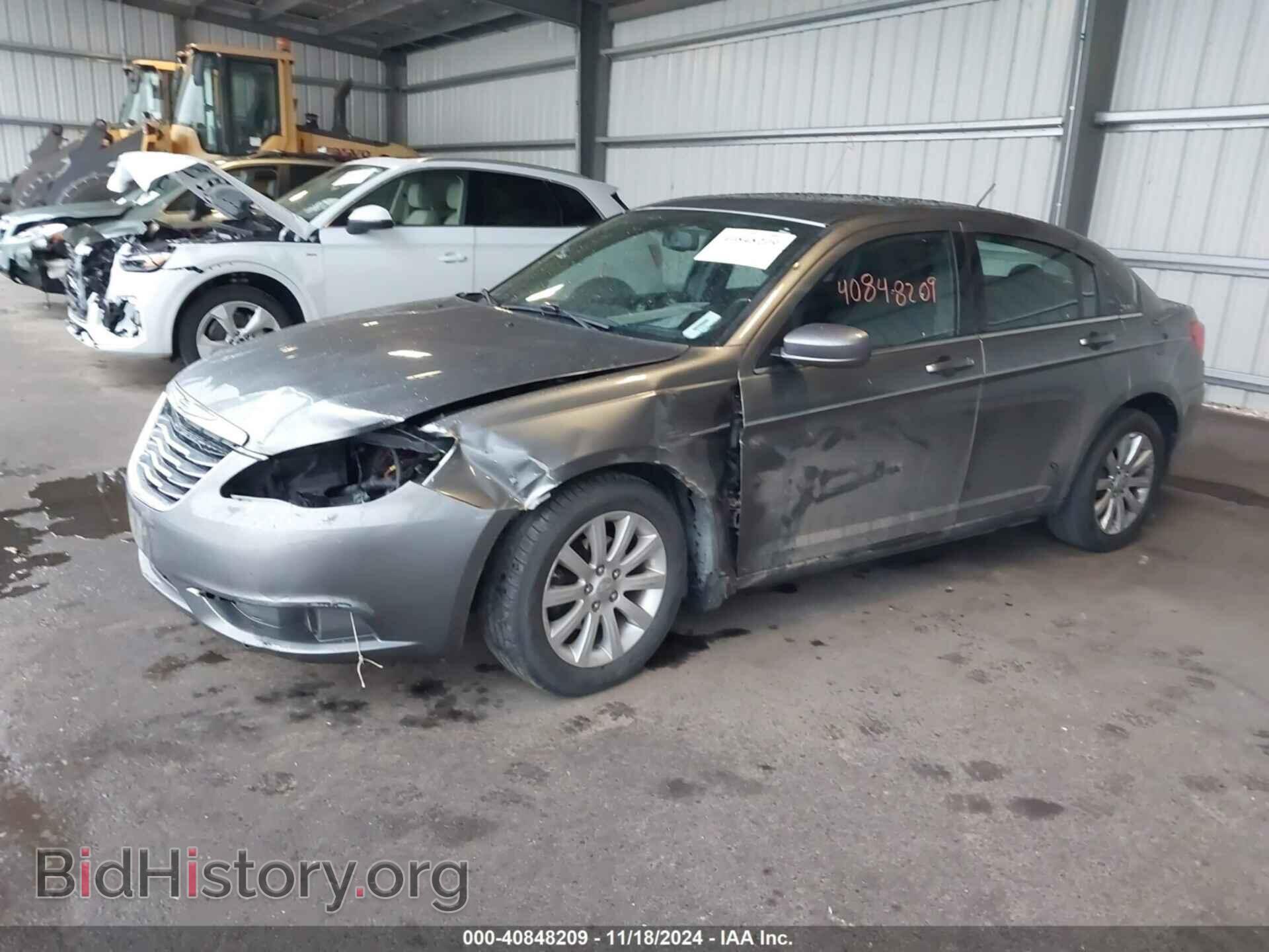 2012 CHRYSLER 200 - VIN: 1C3CCBBB9CN257278 - Фото 2