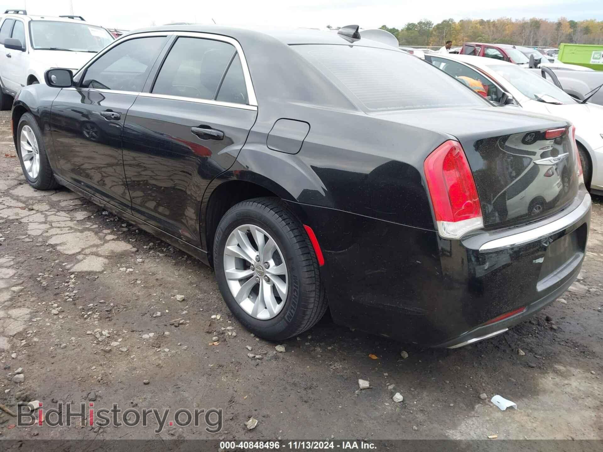 2015 CHRYSLER 300 - VIN: 2C3CCAAG9FH899181 - Фото 3