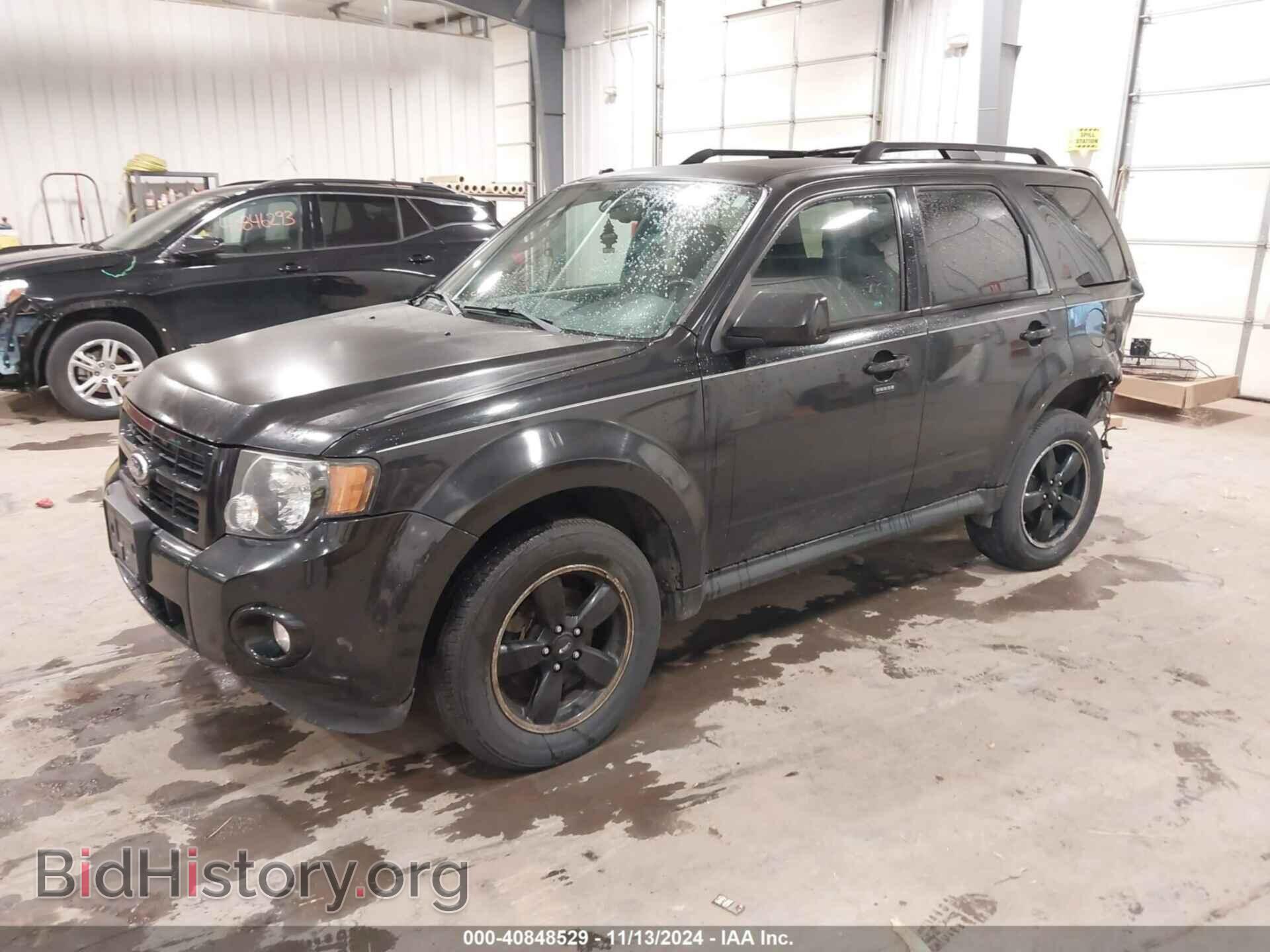 2011 FORD ESCAPE - VIN: 1FMCU9DG4BKA32000 - Фото 2