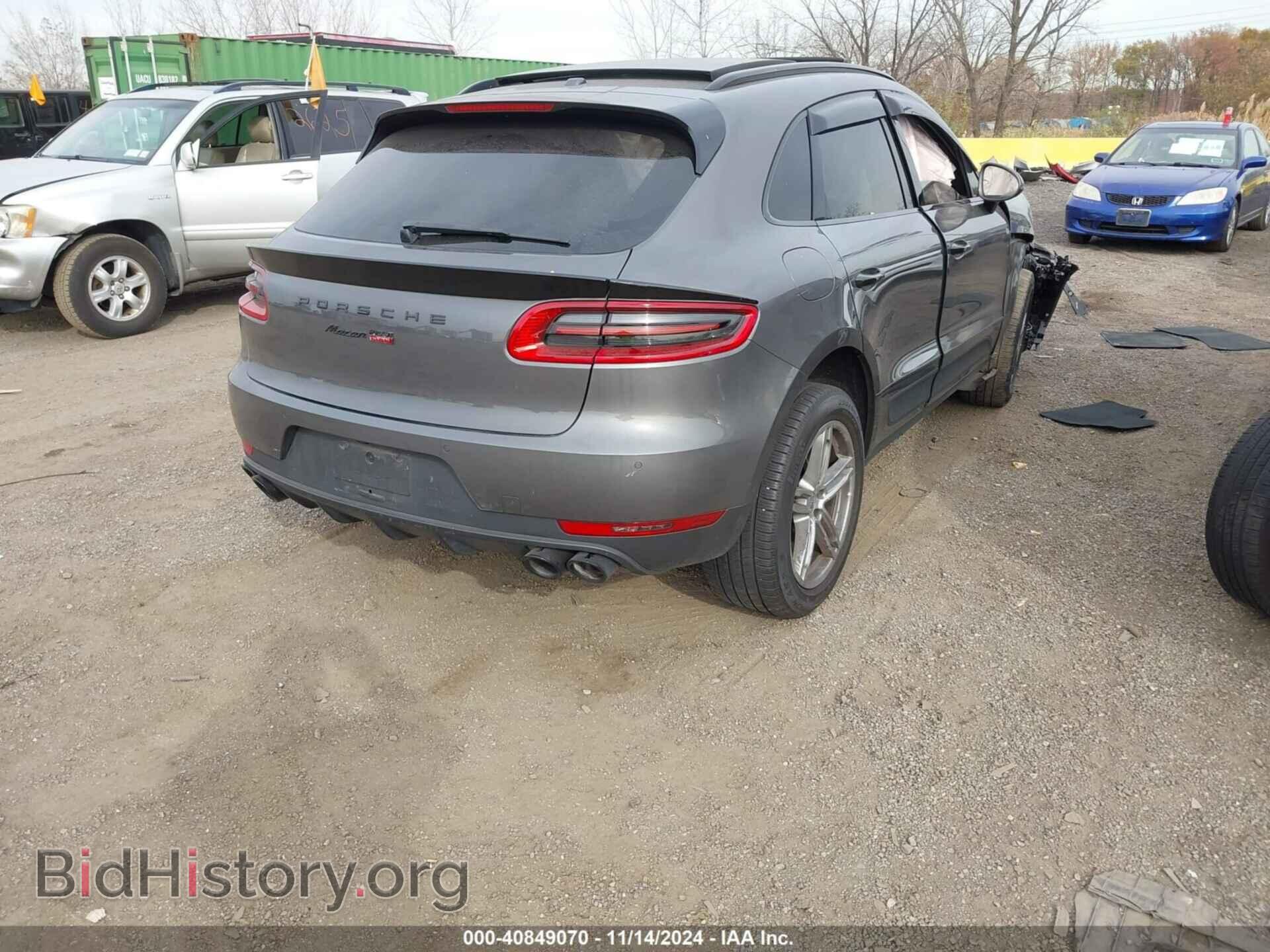 2017 PORSCHE MACAN - VIN: WP1AA2A59HLB09217 - Photo 4