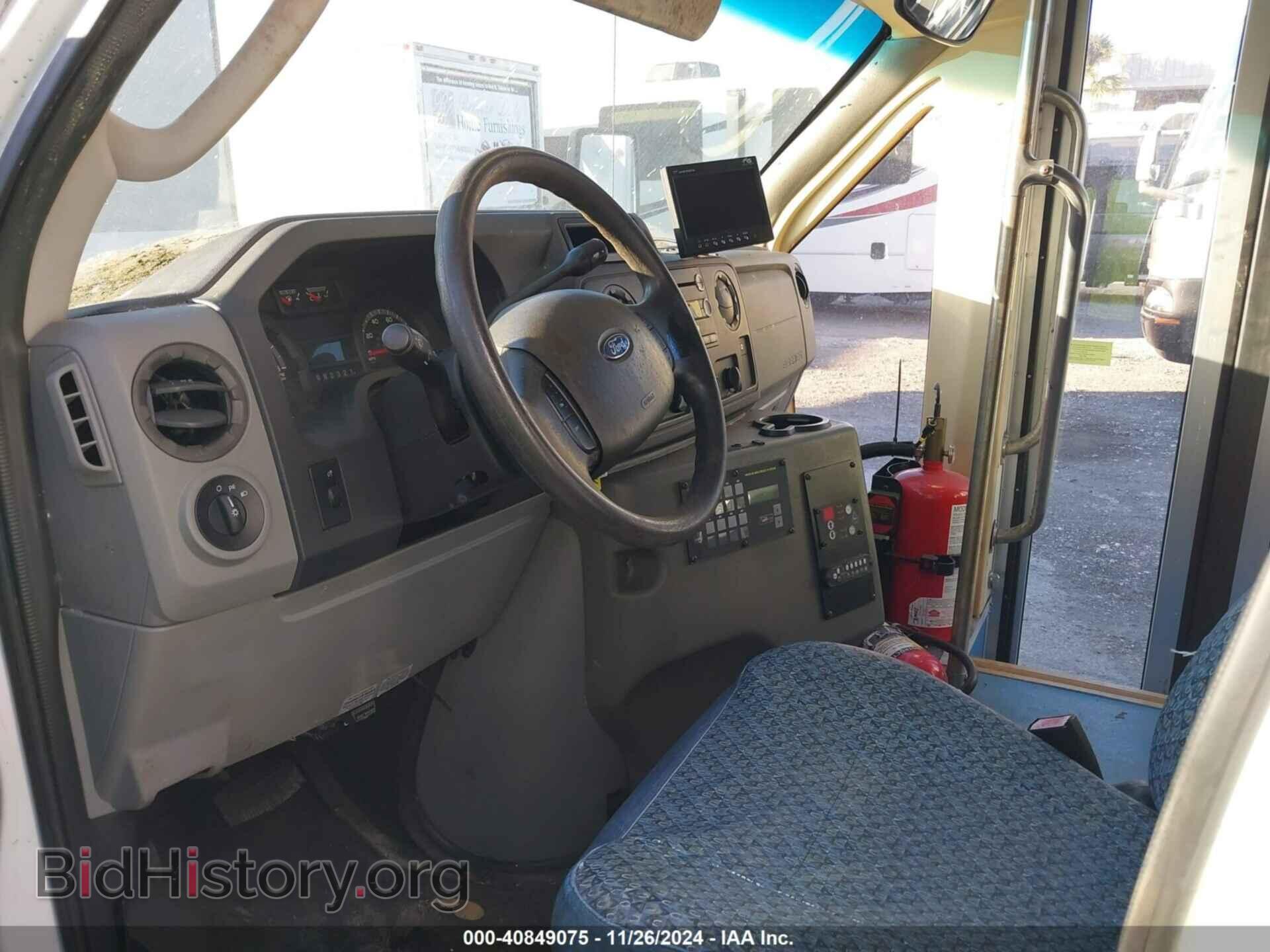 2011 FORD E-350 CUTAWAY - VIN: 1FDEE3FS9BDA22782 - Фото 5