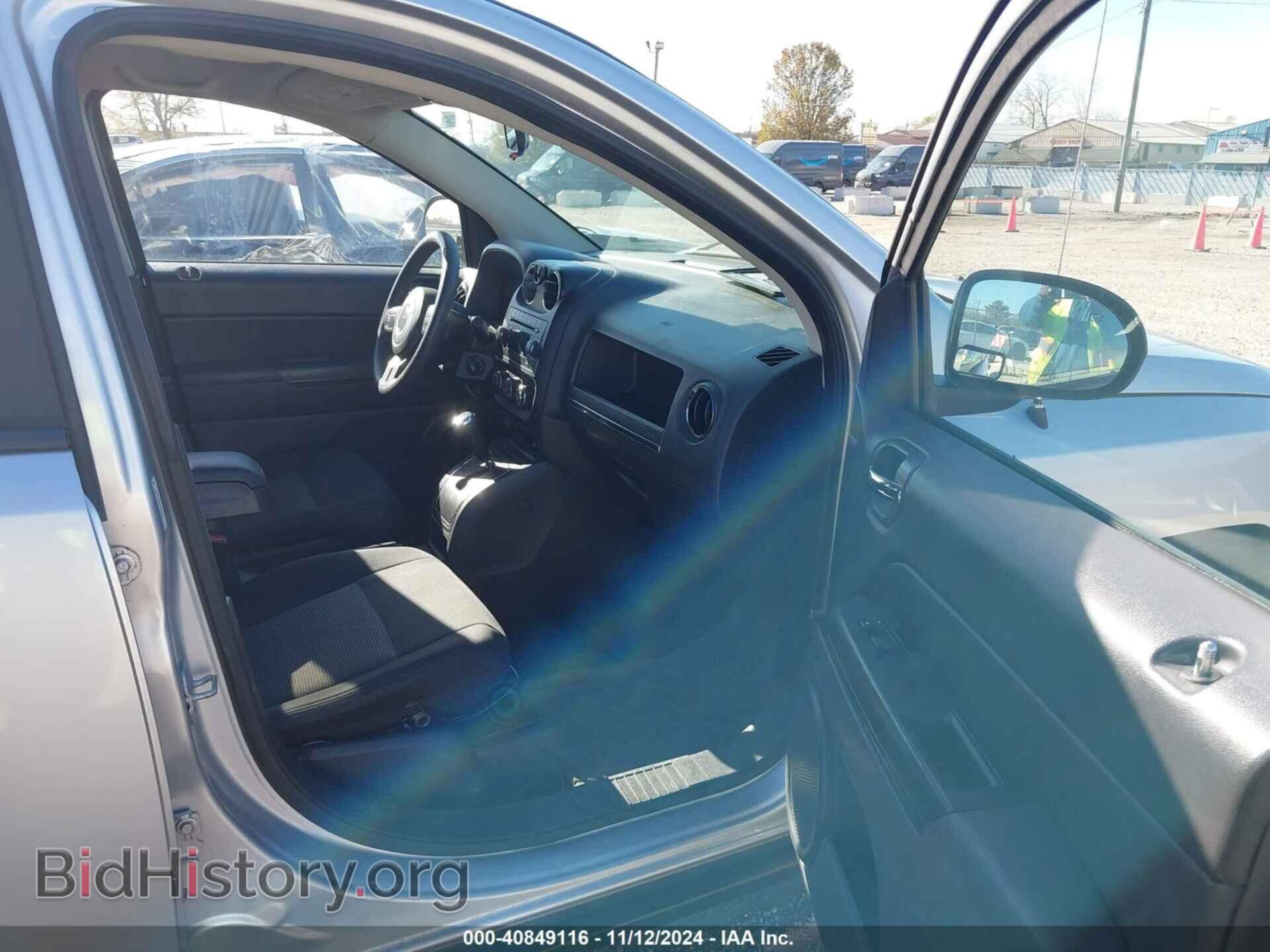 2011 JEEP COMPASS - VIN: 1J4NT1FB7BD288200 - Photo 5
