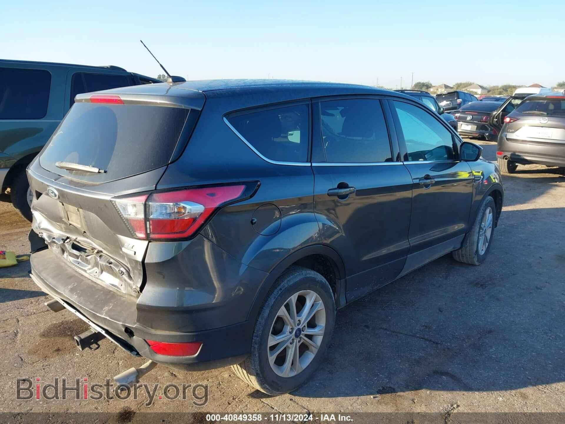 2017 FORD ESCAPE - VIN: 1FMCU0GD6HUC65337 - Фото 4
