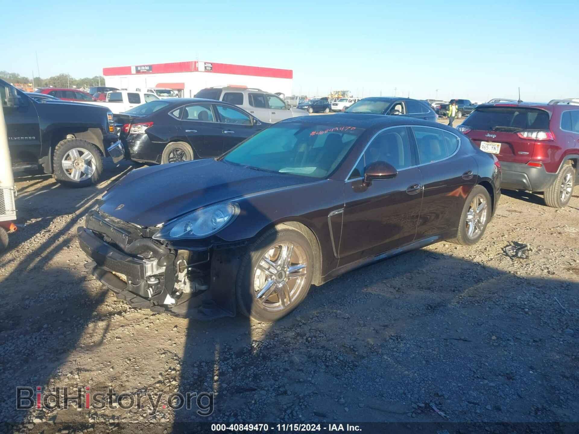 2011 PORSCHE PANAMERA - VIN: WP0AB2A75BL060041 - Фото 2