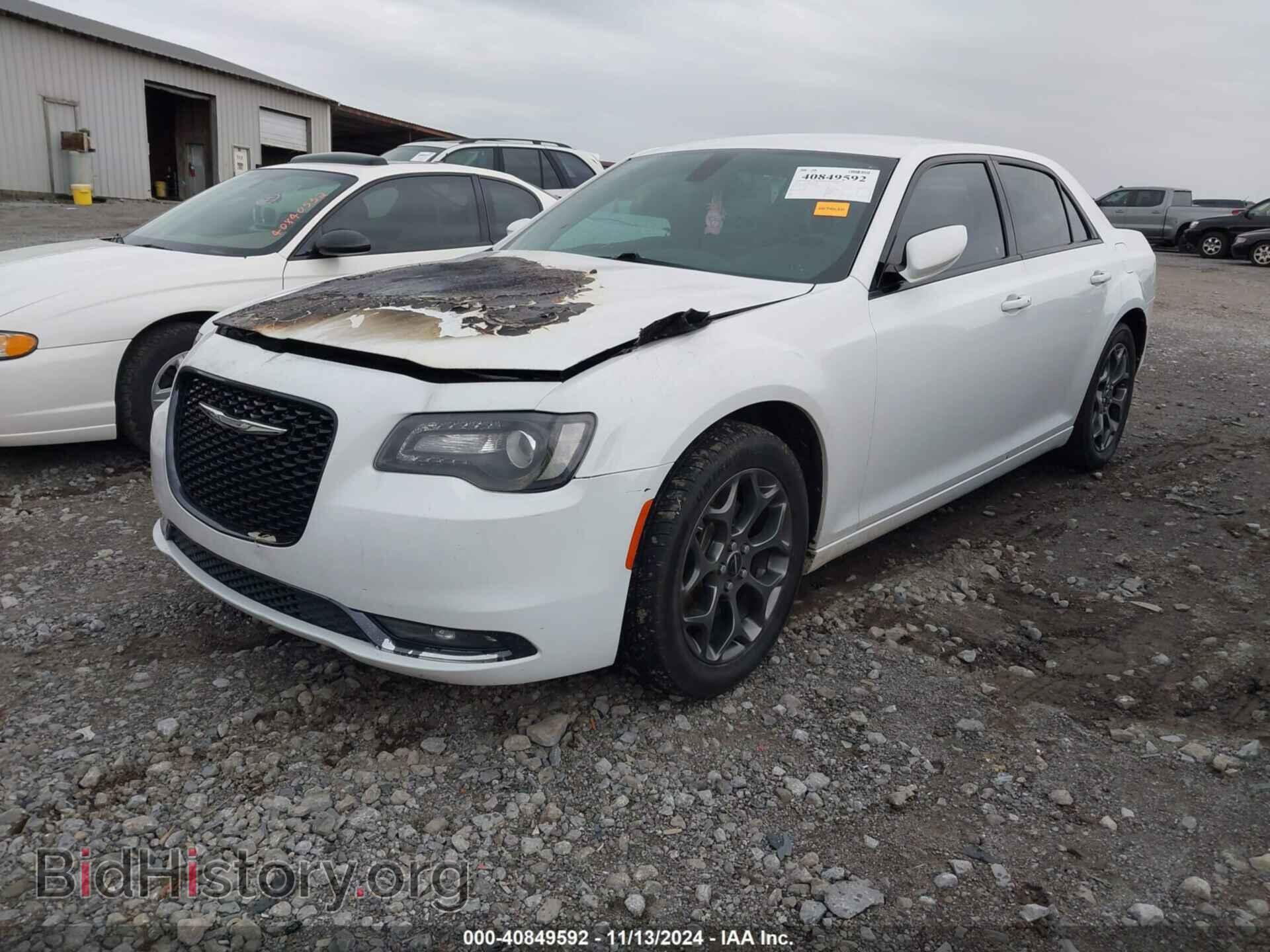 2016 CHRYSLER 300 - VIN: 2C3CCAGG7GH220534 - Фото 2