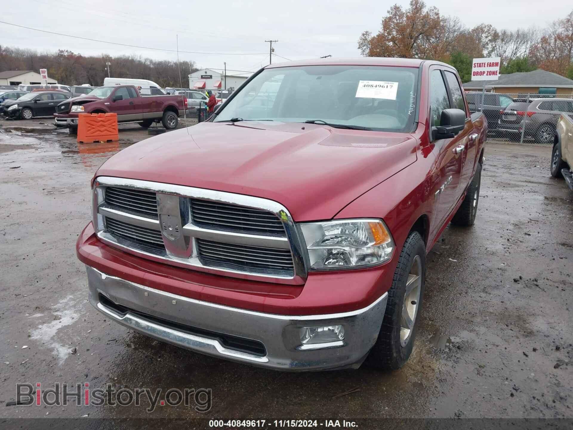 2011 RAM RAM 1500 - VIN: 1D7RV1CTXBS600686 - Photo 2