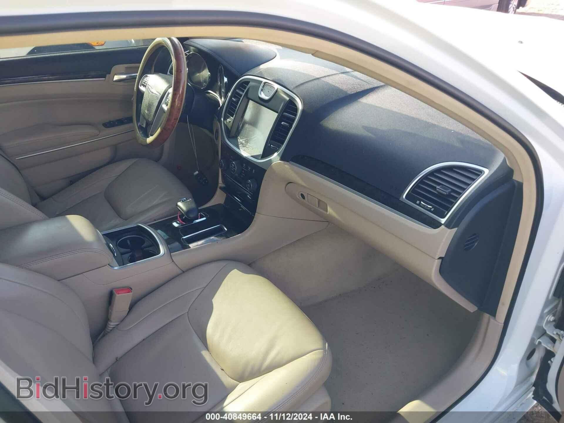 2013 CHRYSLER 300 - VIN: 2C3CCAAG2DH529901 - Фото 5
