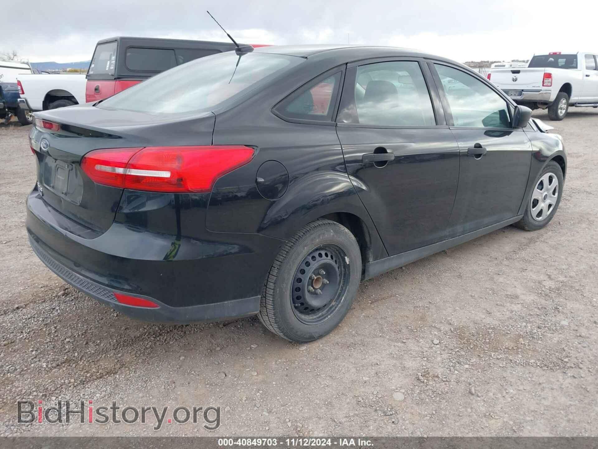 2017 FORD FOCUS - VIN: 1FADP3E26HL329018 - Photo 4