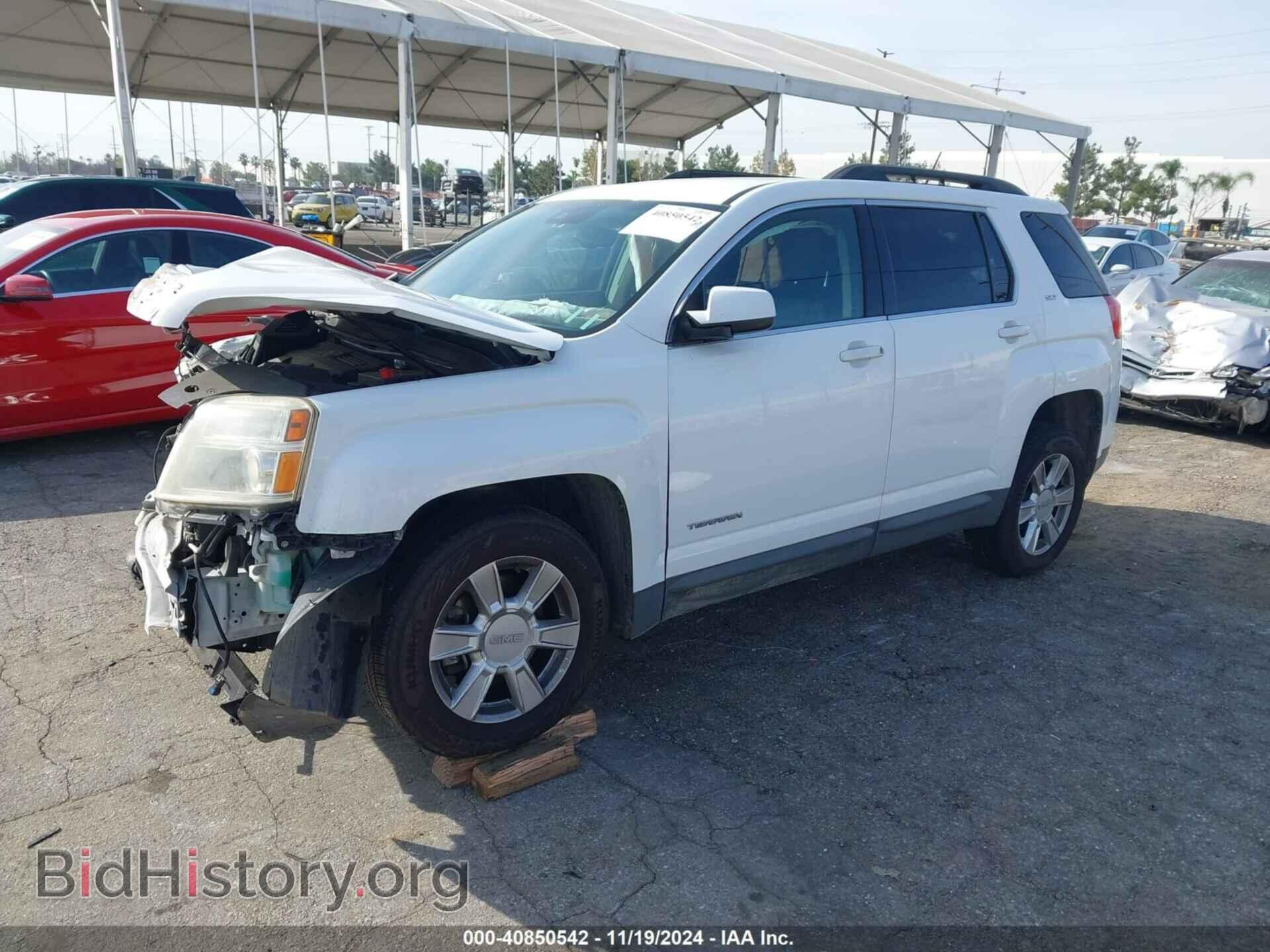 2013 GMC TERRAIN - VIN: 2GKFLUE32D6364899 - Photo 2