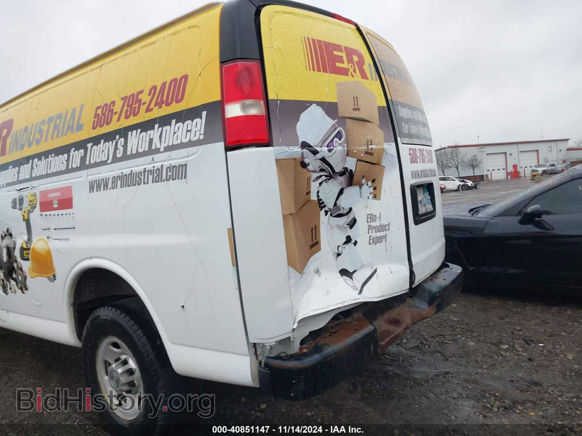 2013 CHEVROLET EXPRESS 2500 - VIN: 1GCWGGFA9D1108714 - Фото 6