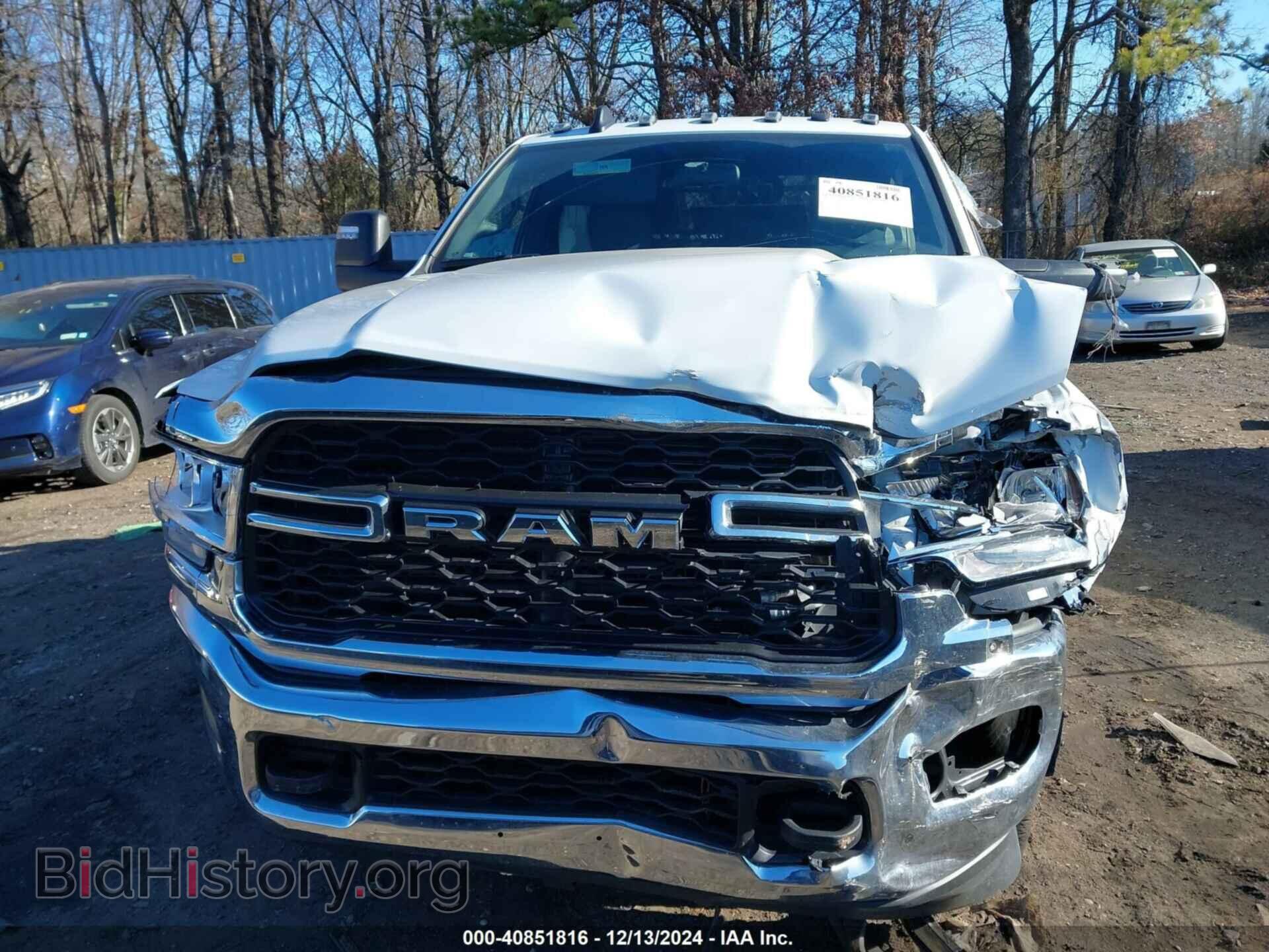 2024 RAM 3500 - VIN: 3C63RRGL6RG184111 - Фото 11