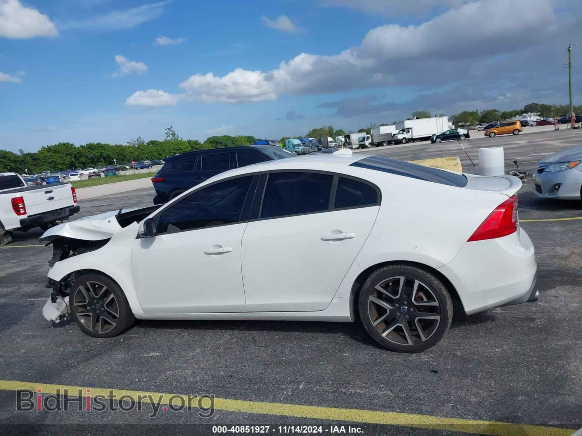 2017 VOLVO S60 - VIN: YV126MFL3H2439753 - Фото 14