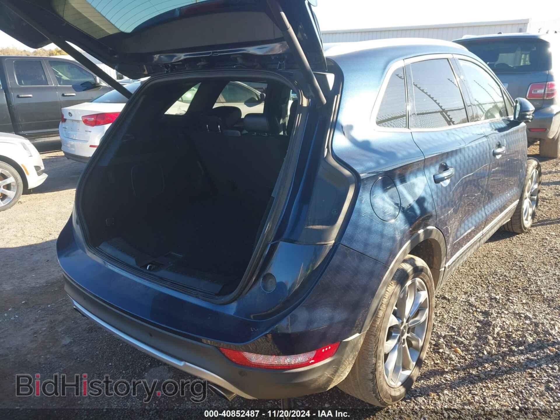 2017 LINCOLN MKC - VIN: 5LMCJ2C95HUL36367 - Photo 4
