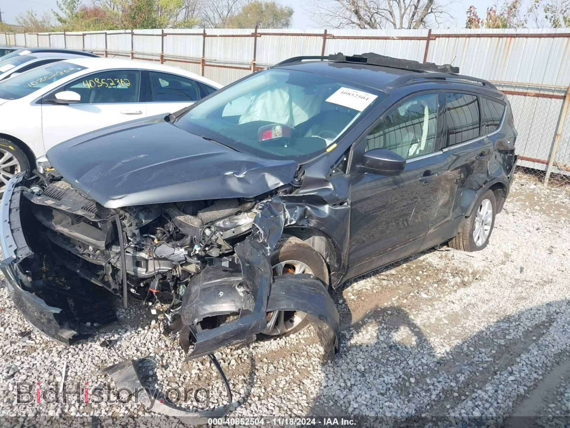 2017 FORD ESCAPE - VIN: 1FMCU9GD7HUB40349 - Фото 2