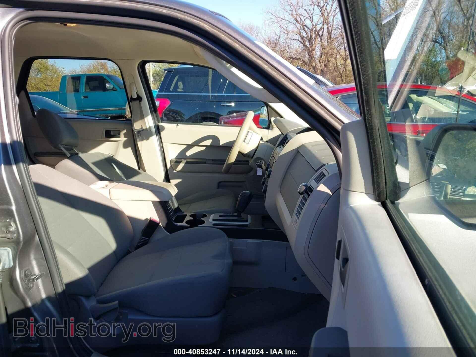 2011 FORD ESCAPE - VIN: 1FMCU0C76BKC65471 - Фото 5