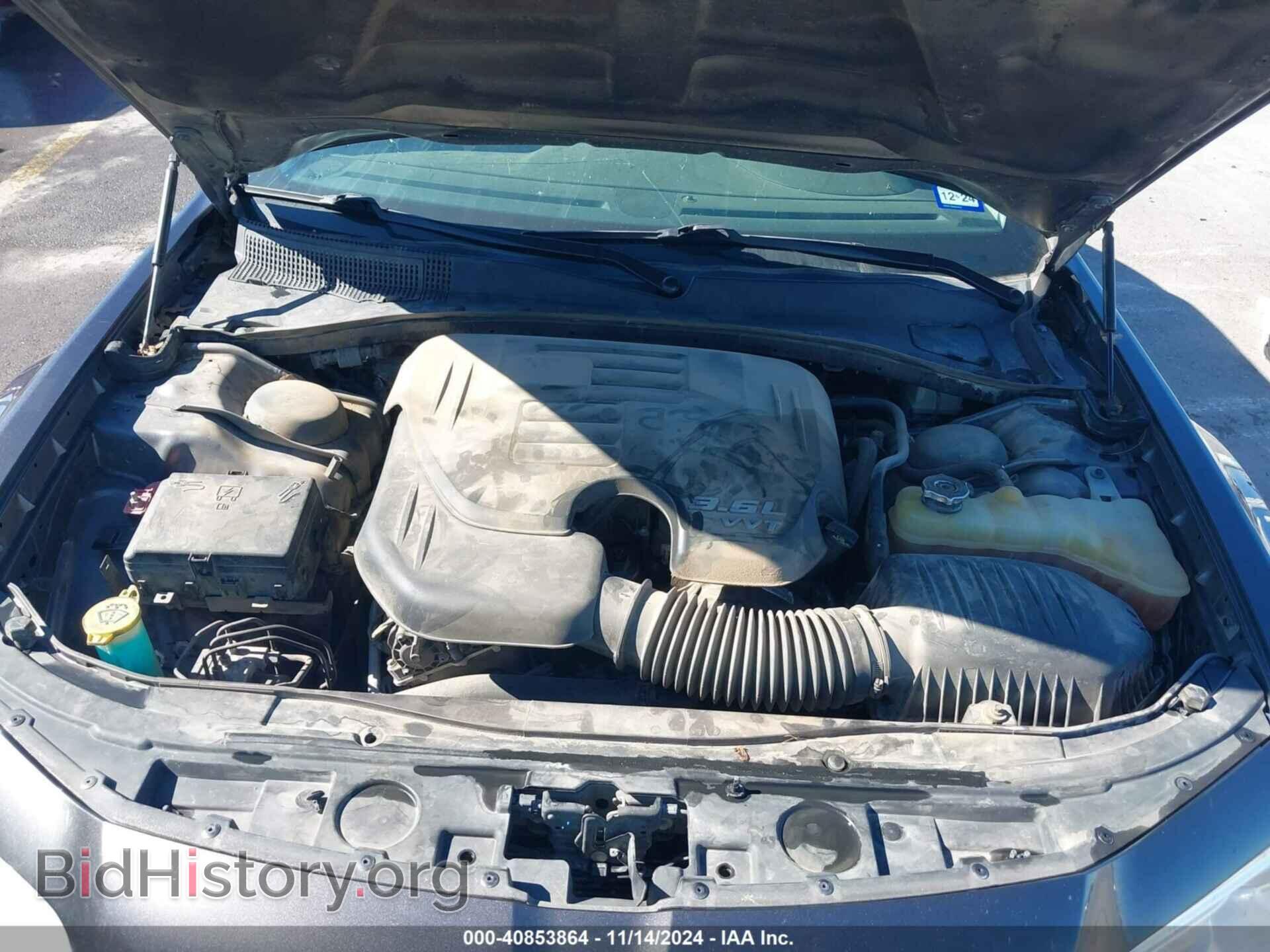 2016 CHRYSLER 300C - VIN: 2C3CCAEG0GH105650 - Фото 10