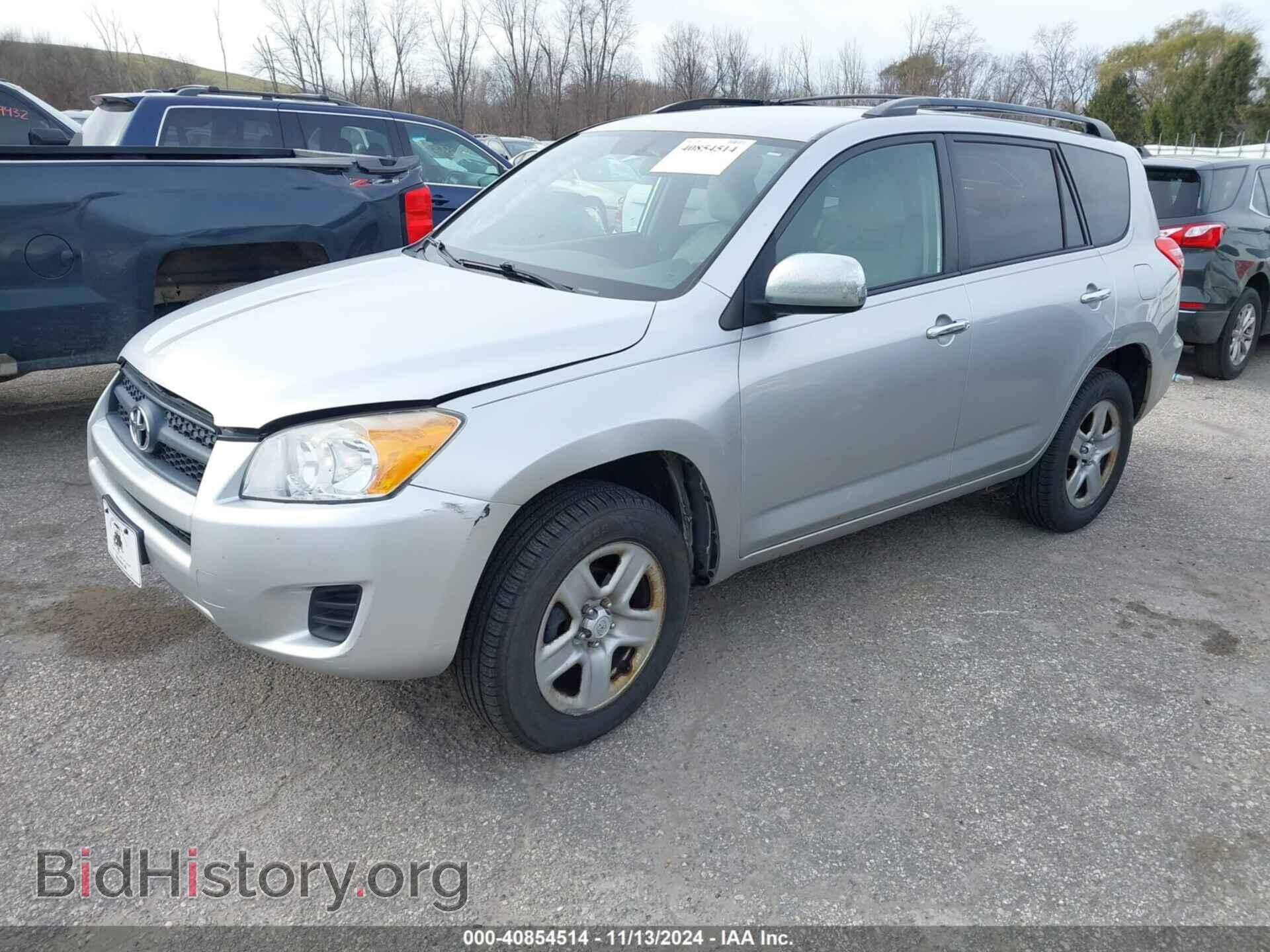 2011 TOYOTA RAV4 - VIN: 2T3BF4DV9BW101539 - Фото 2