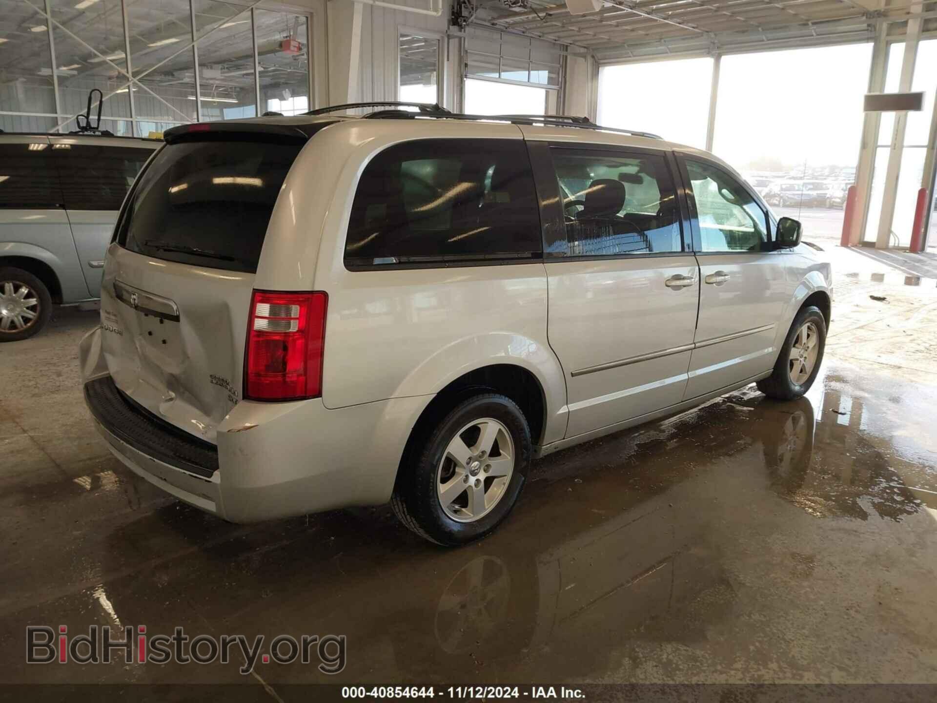 2010 DODGE GRAND CARAVAN - VIN: 2D4RN5D13AR232711 - Фото 4
