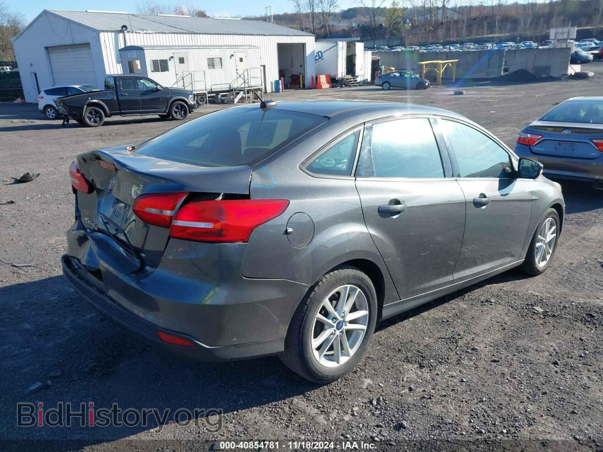 2017 FORD FOCUS - VIN: 1FADP3F27HL309441 - Photo 4