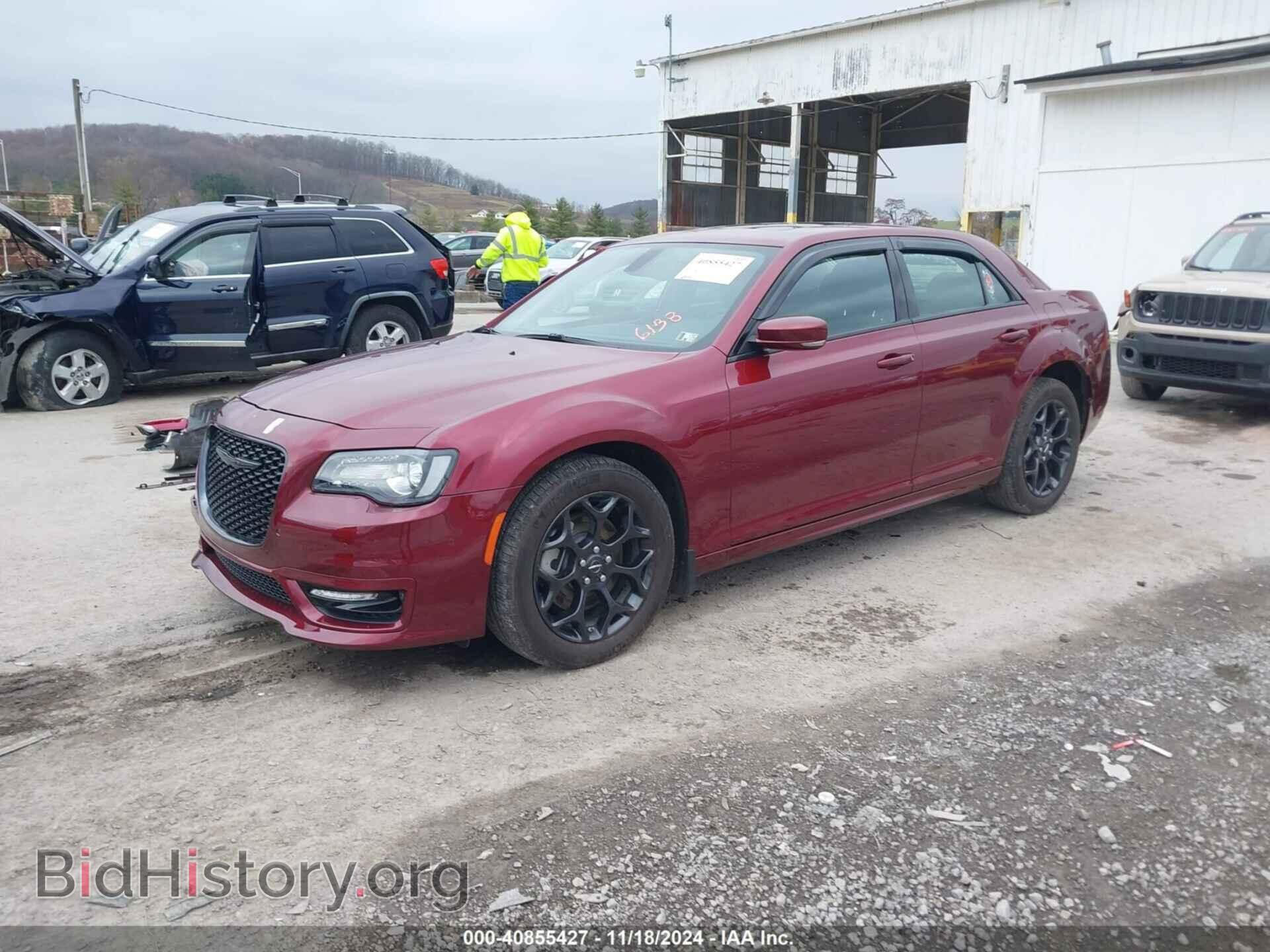 2023 CHRYSLER 300 - VIN: 2C3CCASG9PH566138 - Фото 2