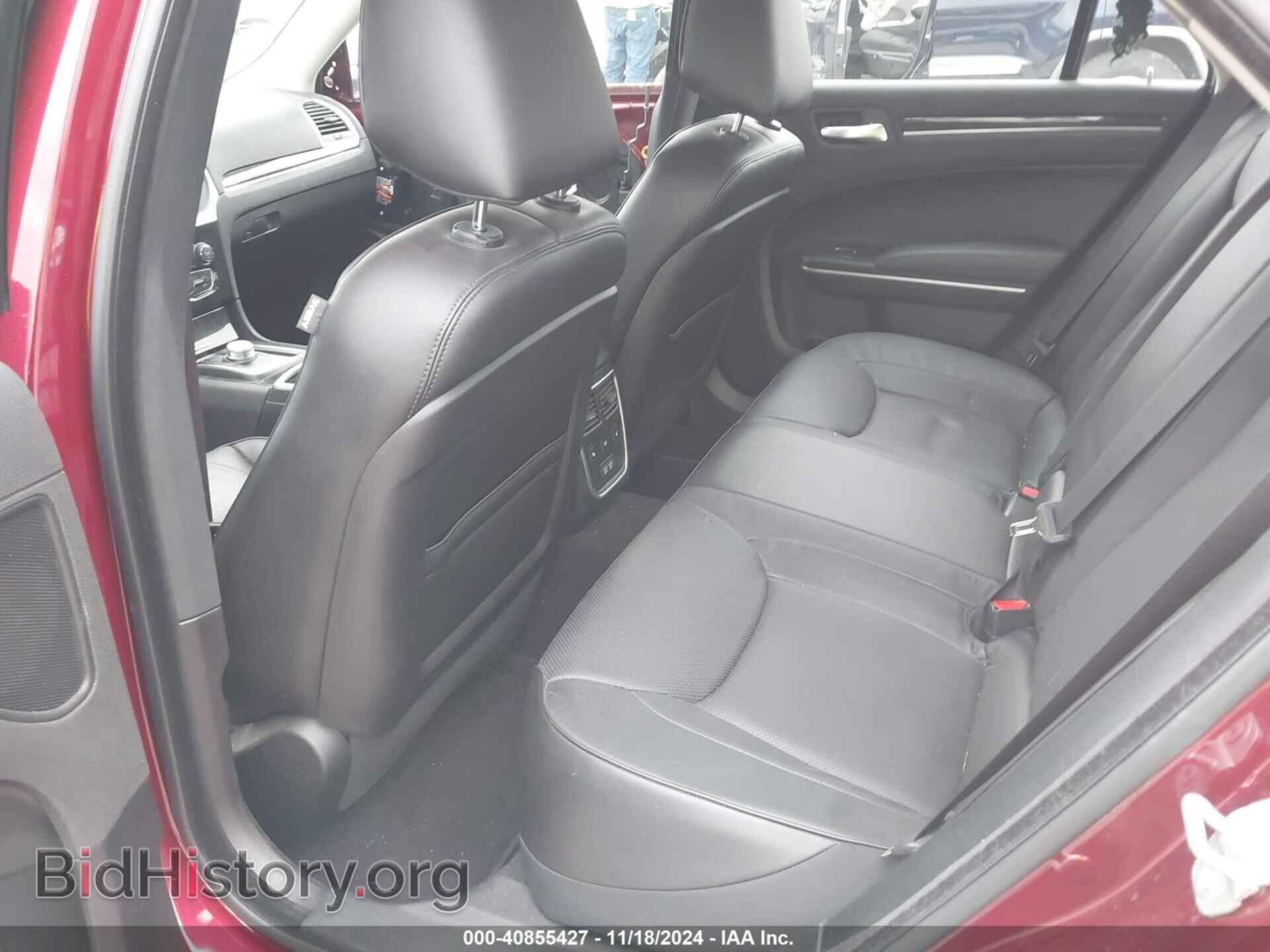 2023 CHRYSLER 300 - VIN: 2C3CCASG9PH566138 - Фото 8