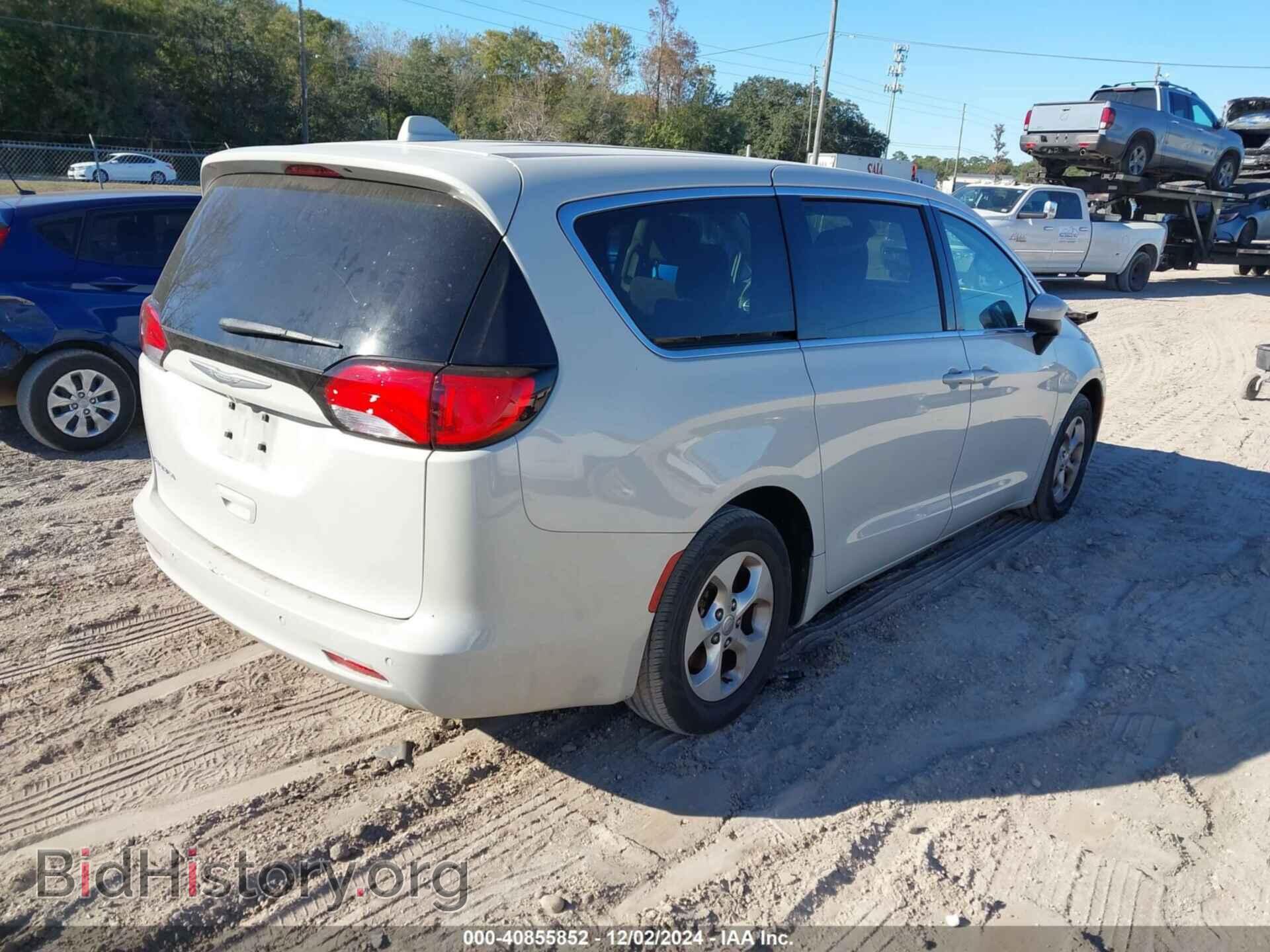 2017 CHRYSLER PACIFICA - VIN: 2C4RC1CG6HR608569 - Фото 4
