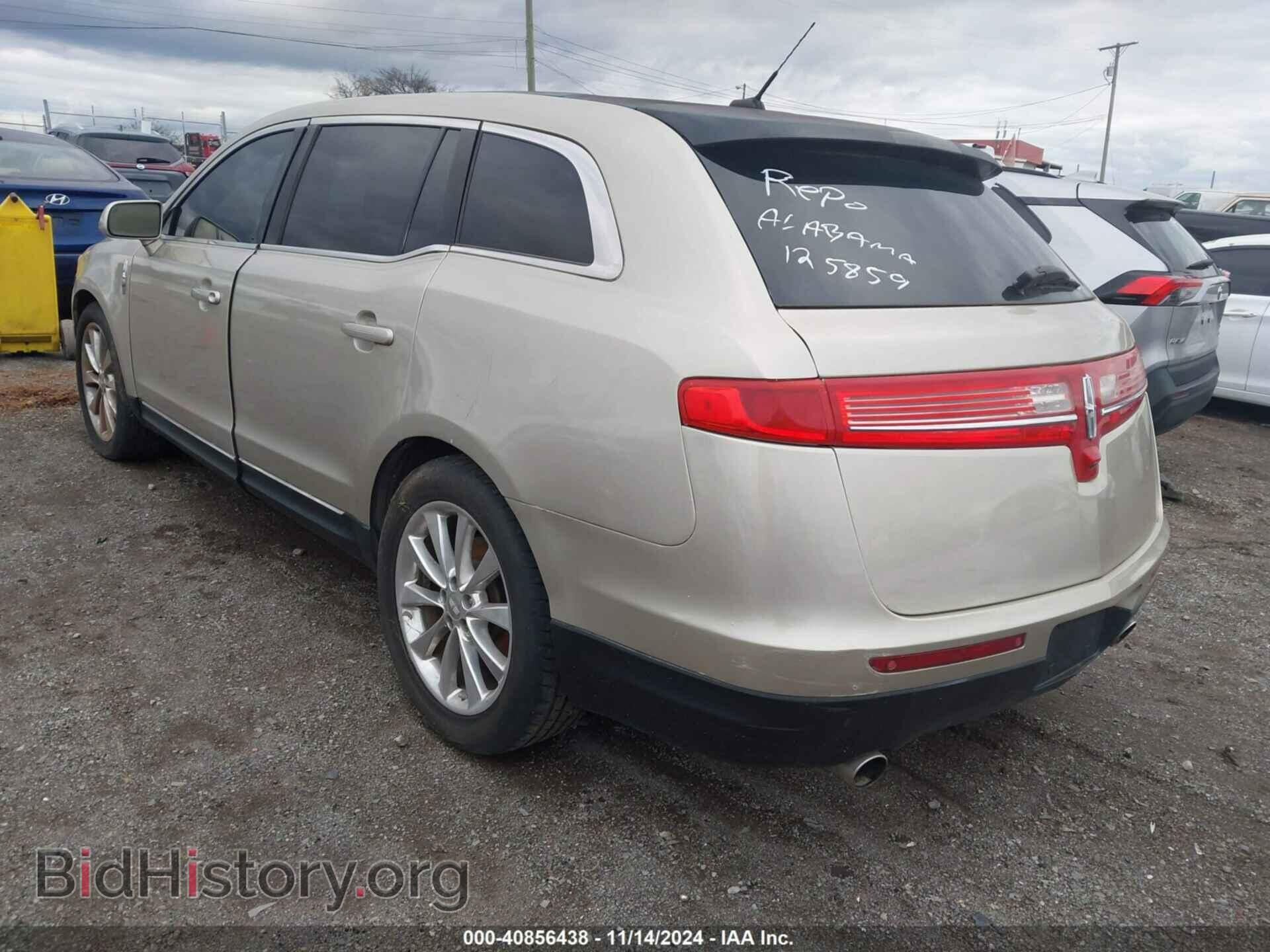 2011 LINCOLN MKT - VIN: 2LMHJ5ATXBBJ50737 - Photo 3
