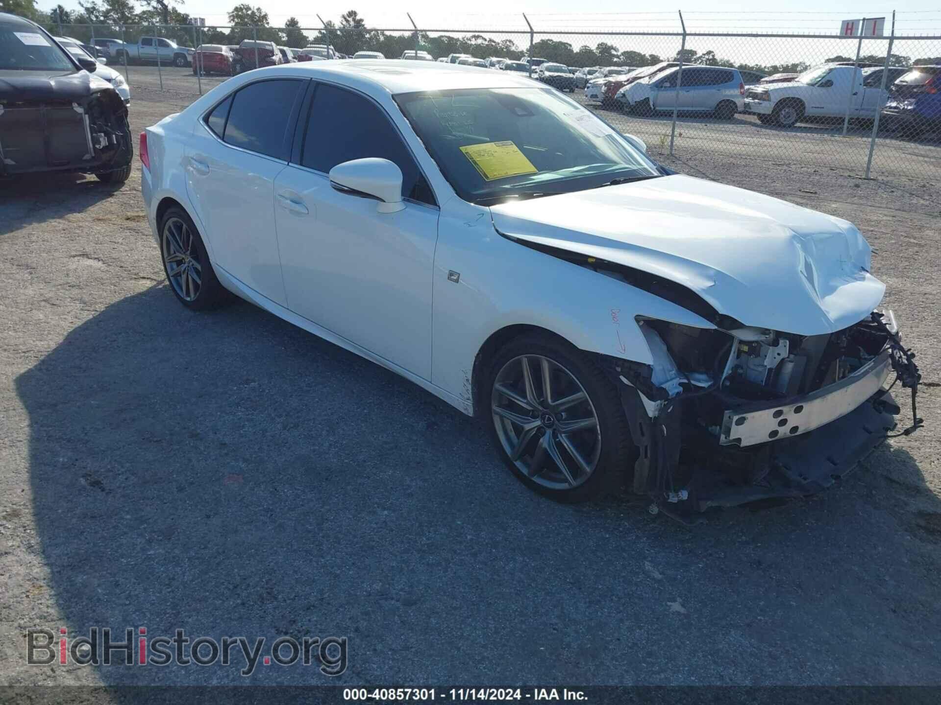 Photo JTHBA1D21K5094546 - LEXUS IS 300 2019