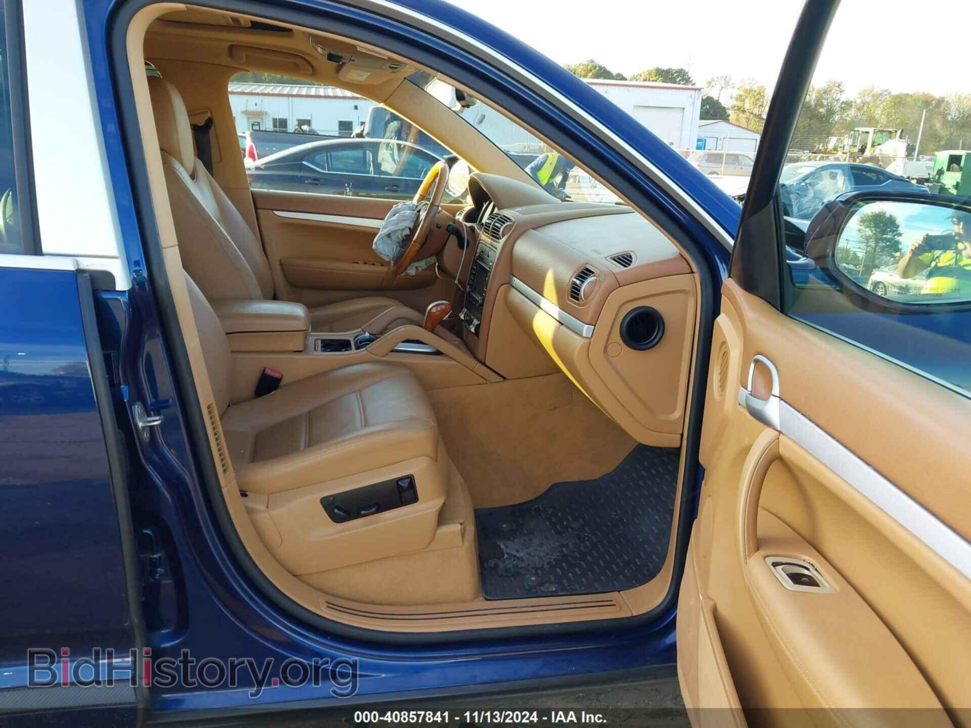 2010 PORSCHE CAYENNE - VIN: WP1AA2AP9ALA04765 - Photo 5