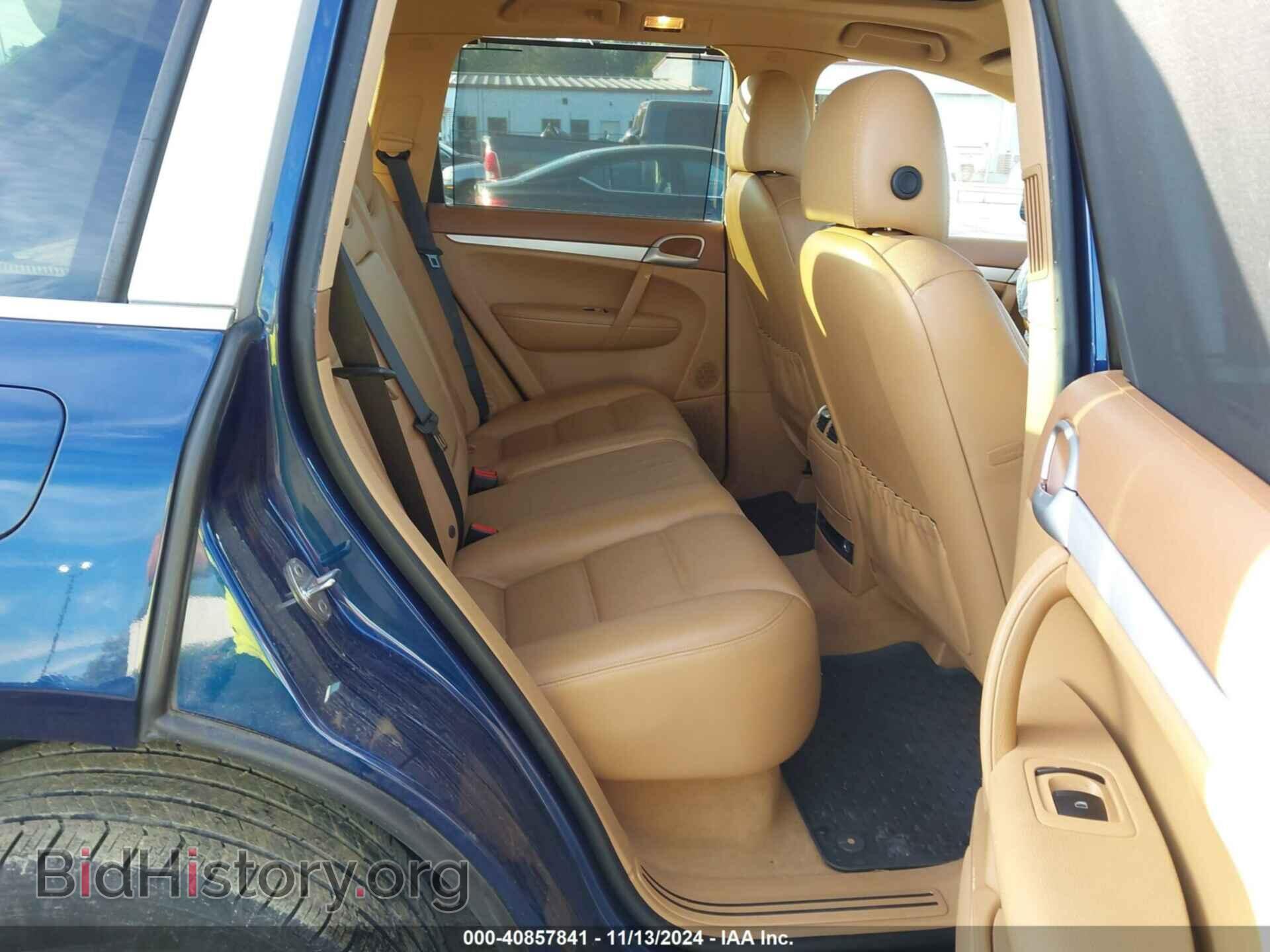 2010 PORSCHE CAYENNE - VIN: WP1AA2AP9ALA04765 - Photo 8