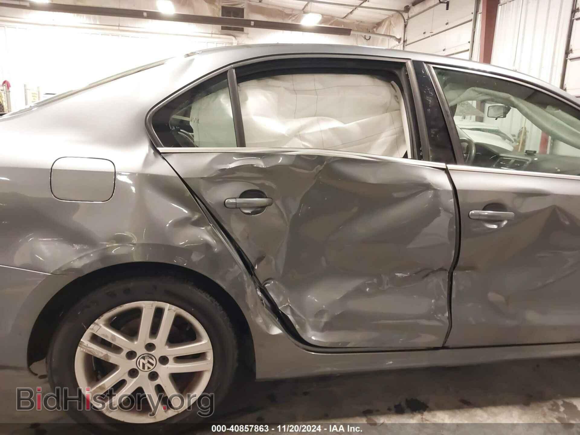 2017 VOLKSWAGEN JETTA - VIN: 3VW2B7AJ1HM372083 - Фото 6
