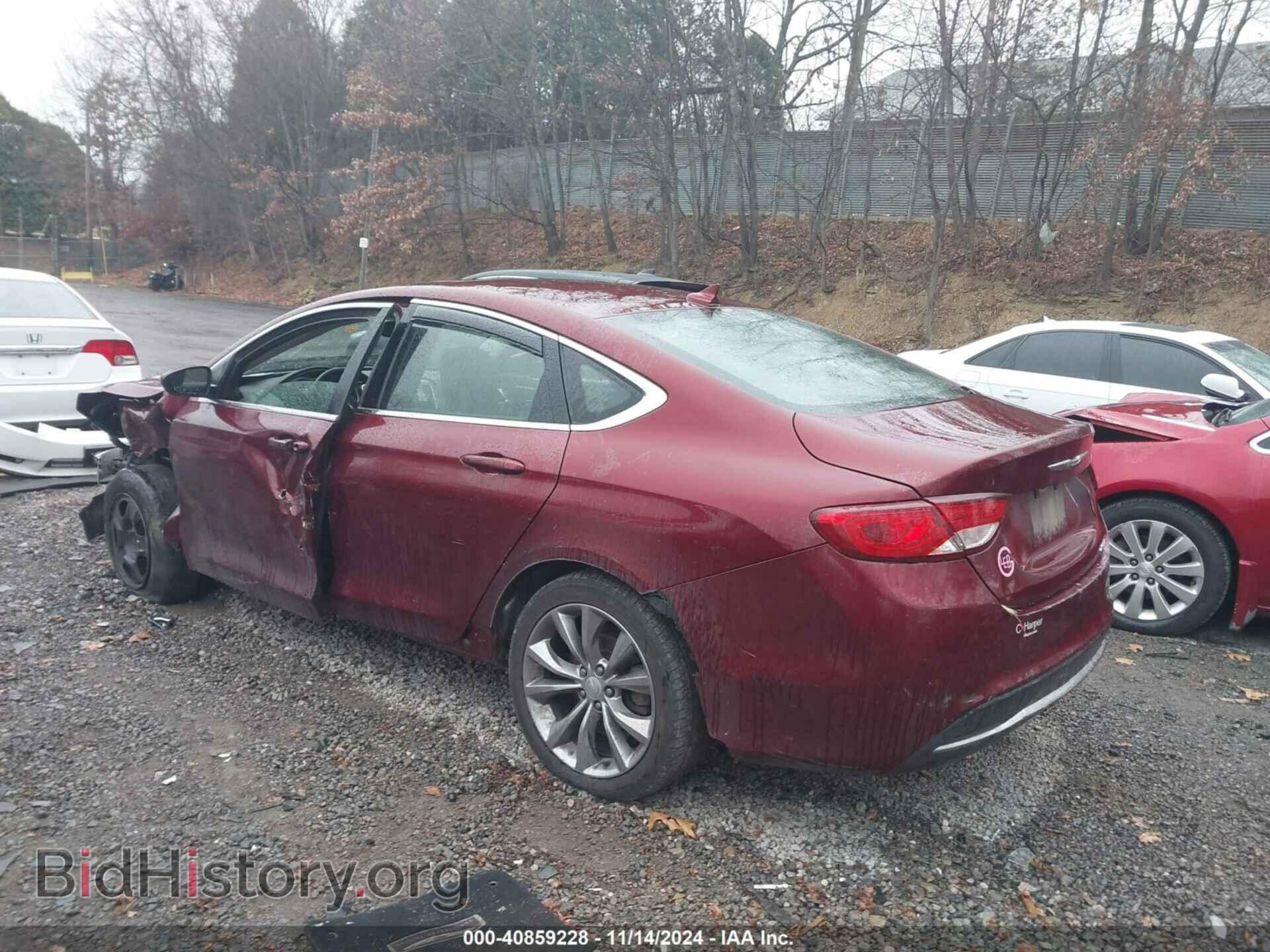 2016 CHRYSLER 200 - VIN: 1C3CCCAB6GN111532 - Фото 3