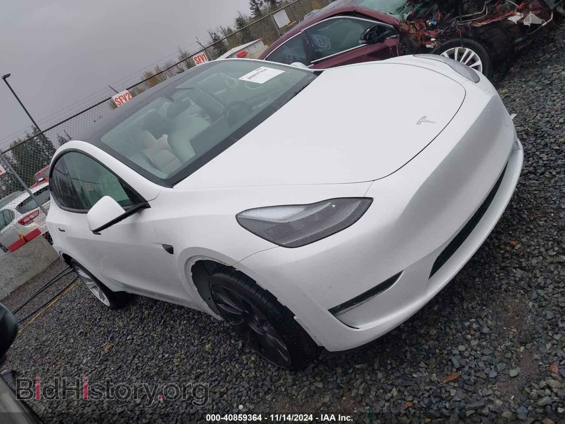 Photo 7SAYGDEE7RF083700 - TESLA MODEL Y 2024