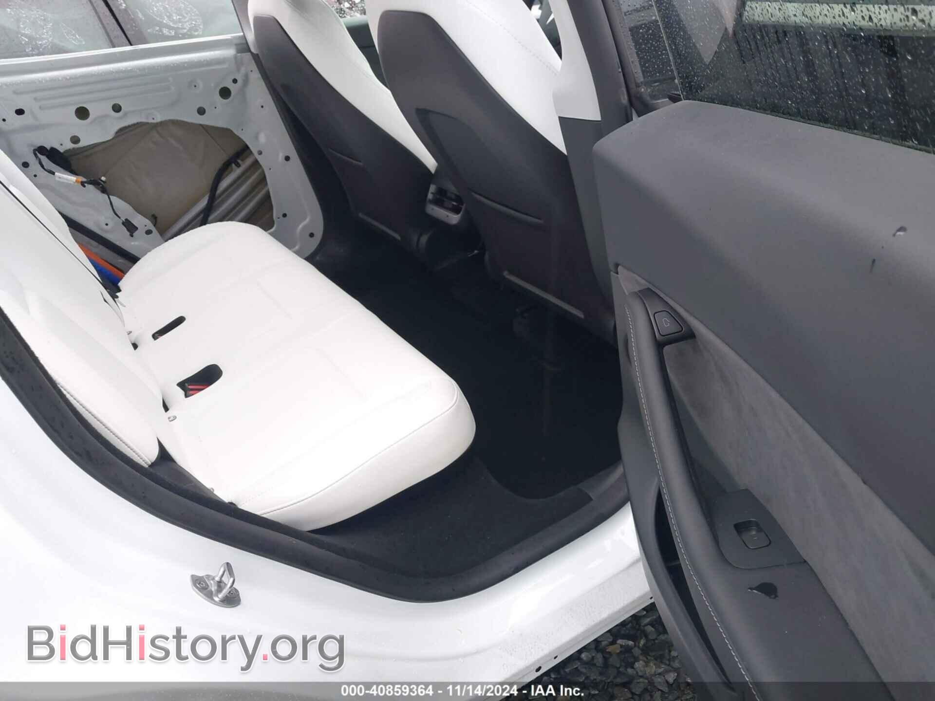 2024 TESLA MODEL Y - VIN: 7SAYGDEE7RF083700 - Фото 8