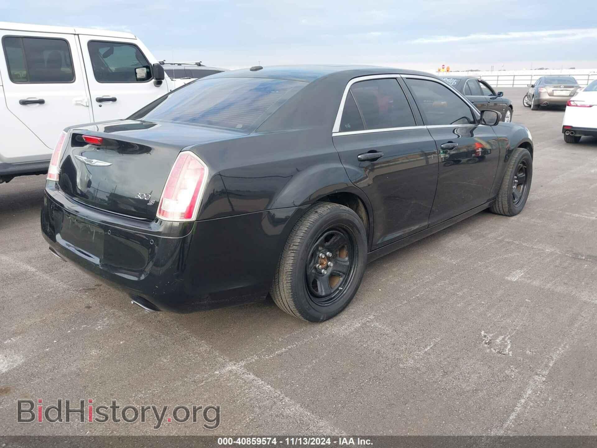 2014 CHRYSLER 300 - VIN: 2C3CCAGT0EH190366 - Фото 4