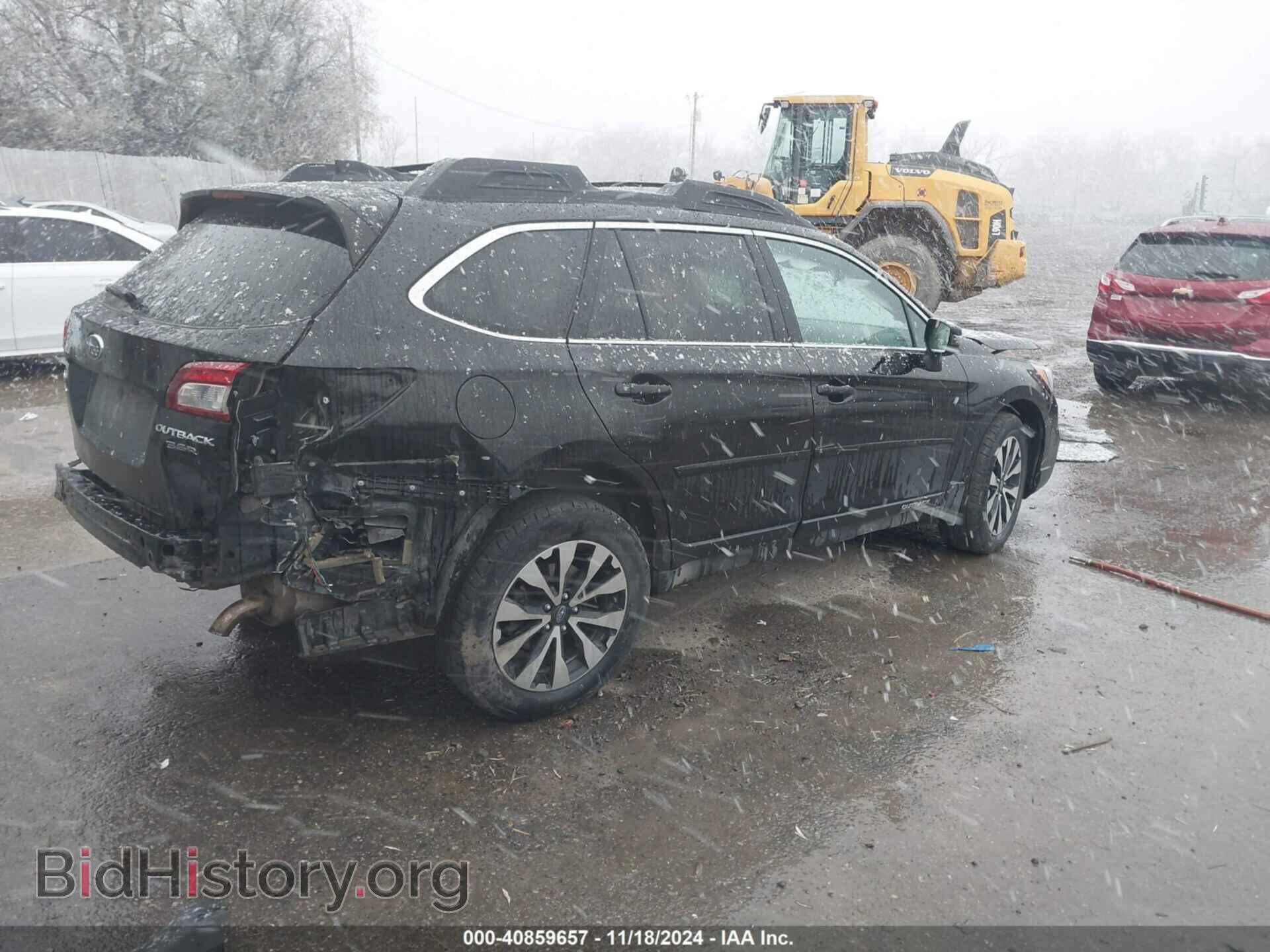 2017 SUBARU OUTBACK - VIN: 4S4BSENC8H3218535 - Фото 4