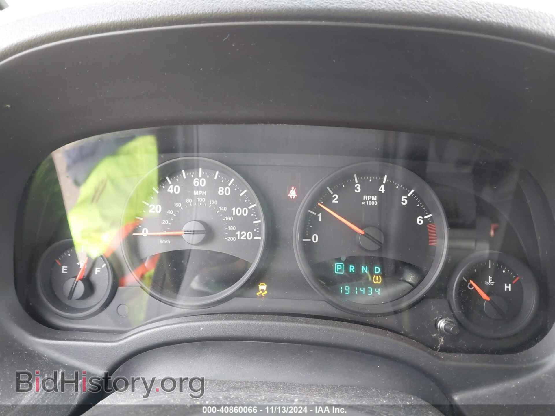 2011 JEEP COMPASS - VIN: 1J4NT1FB5BD208392 - Фото 7