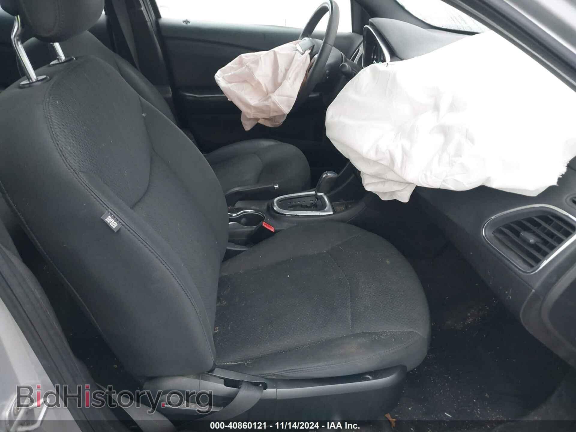 2011 CHRYSLER 200 - VIN: 1C3BC1FB2BN560708 - Фото 5