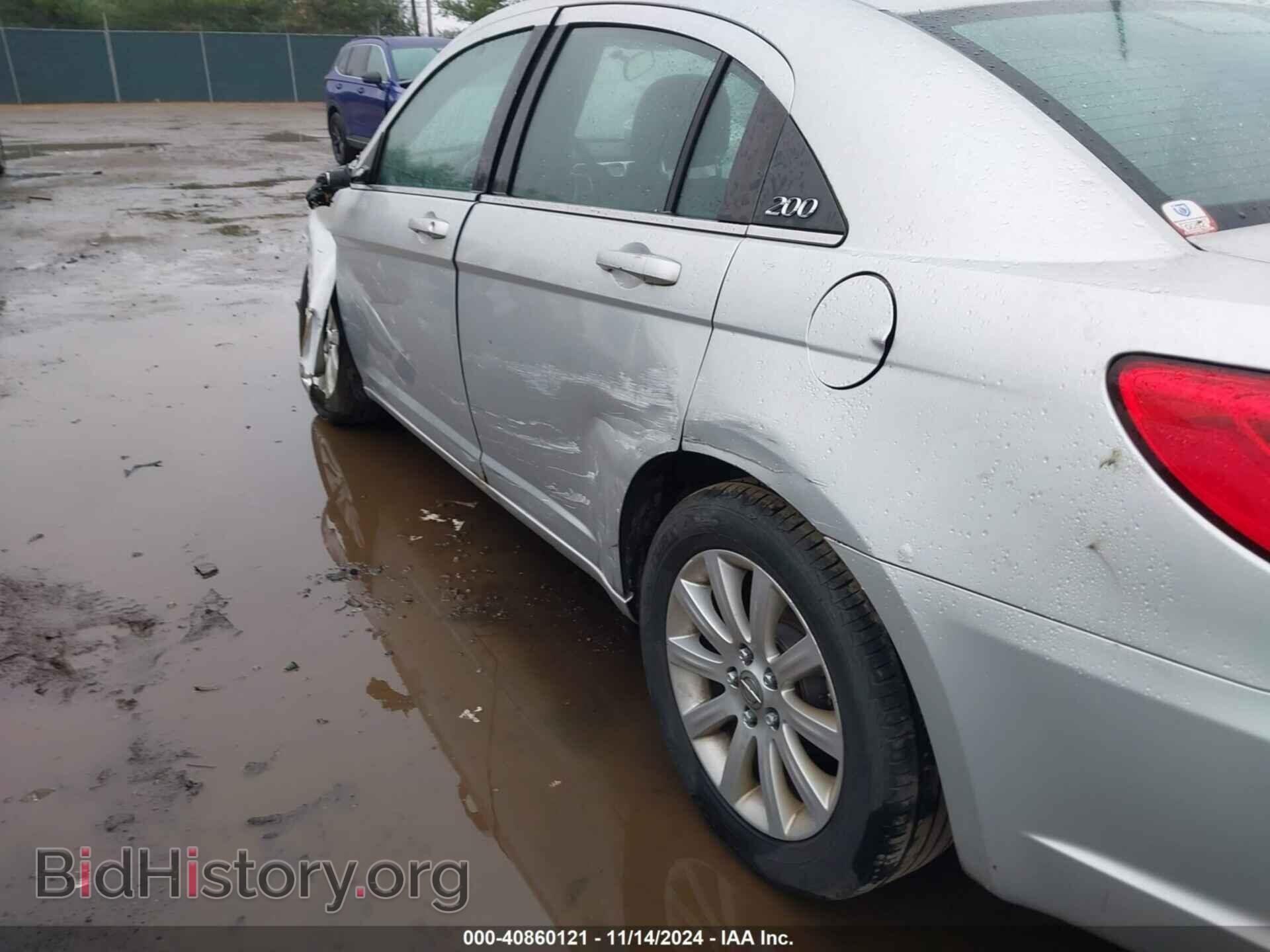 2011 CHRYSLER 200 - VIN: 1C3BC1FB2BN560708 - Фото 6