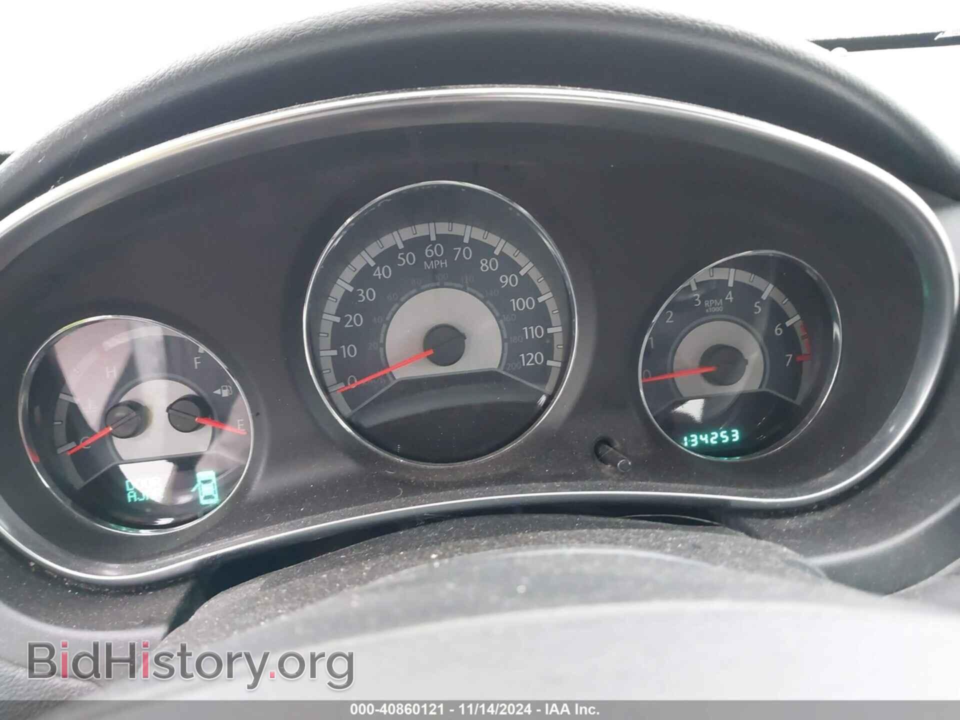 2011 CHRYSLER 200 - VIN: 1C3BC1FB2BN560708 - Фото 7