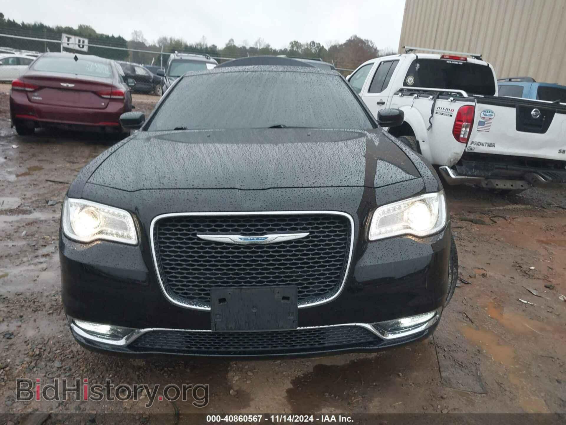 2017 CHRYSLER 300 - VIN: 2C3CCAAG3HH560130 - Фото 13