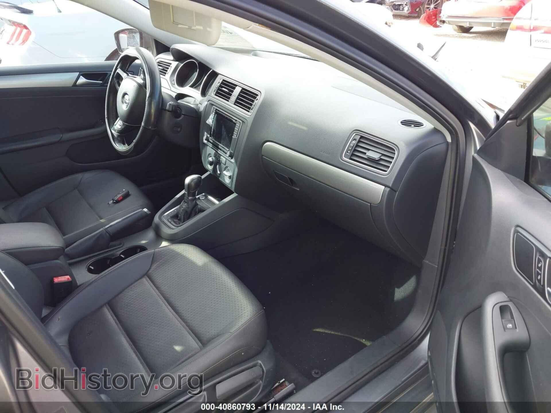 2017 VOLKSWAGEN JETTA - VIN: 3VWDB7AJ2HM304349 - Фото 5