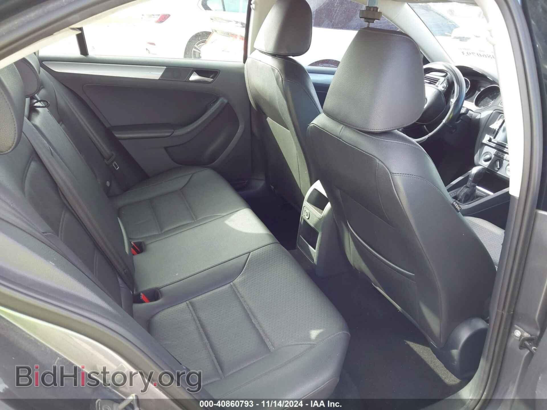 2017 VOLKSWAGEN JETTA - VIN: 3VWDB7AJ2HM304349 - Фото 8