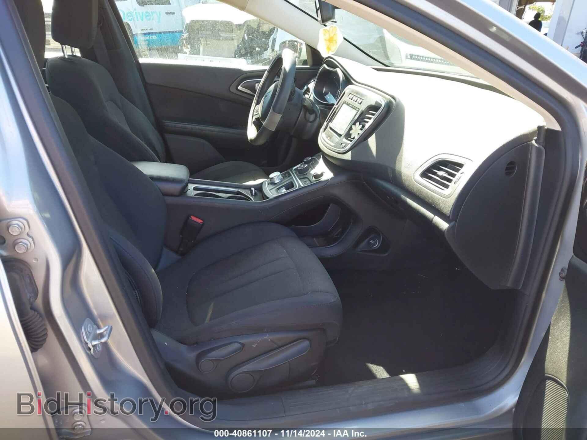 2015 CHRYSLER 200 - VIN: 1C3CCCAB7FN748833 - Фото 5