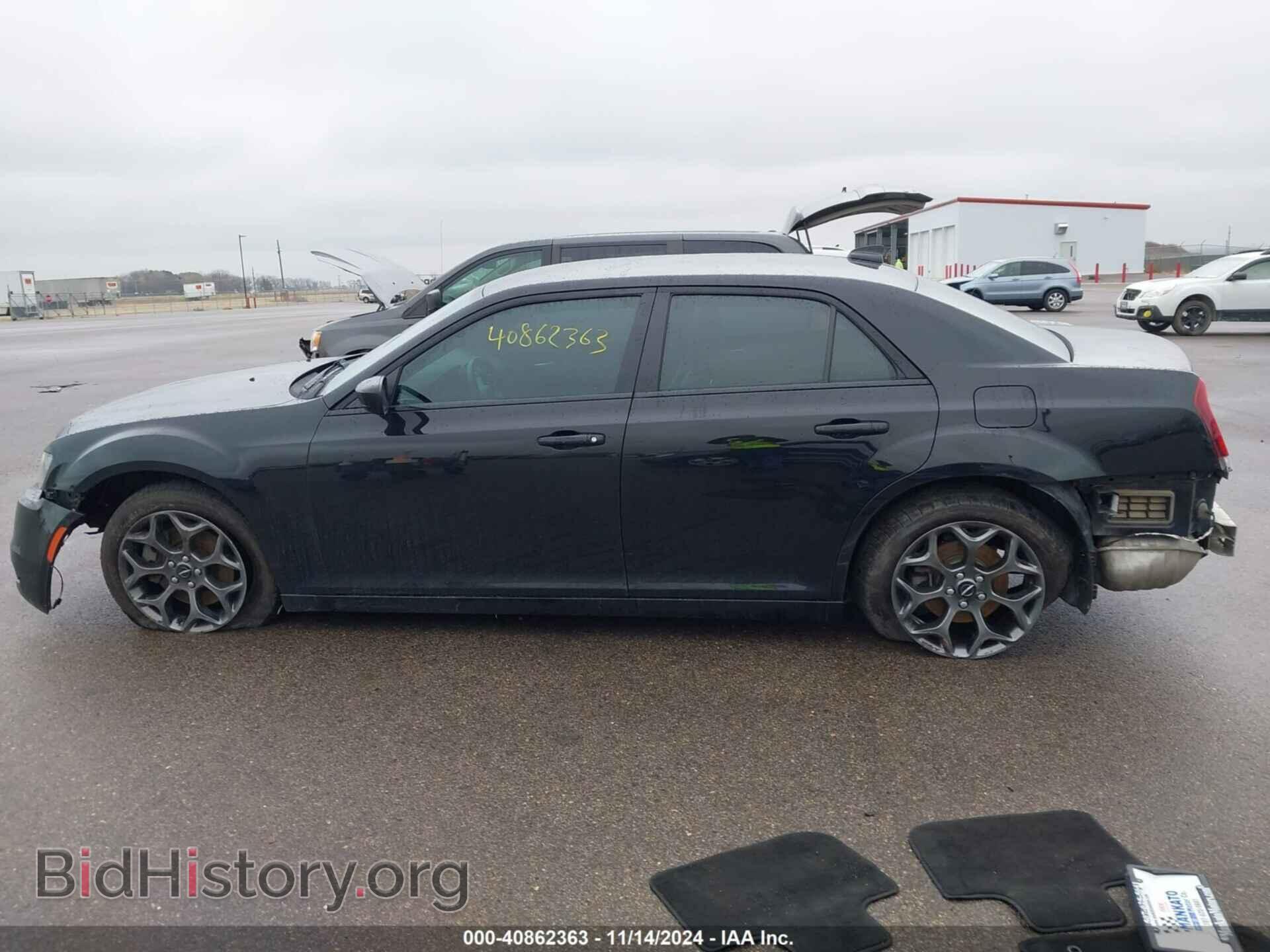 2017 CHRYSLER 300 - VIN: 2C3CCAGG6HH648192 - Фото 15