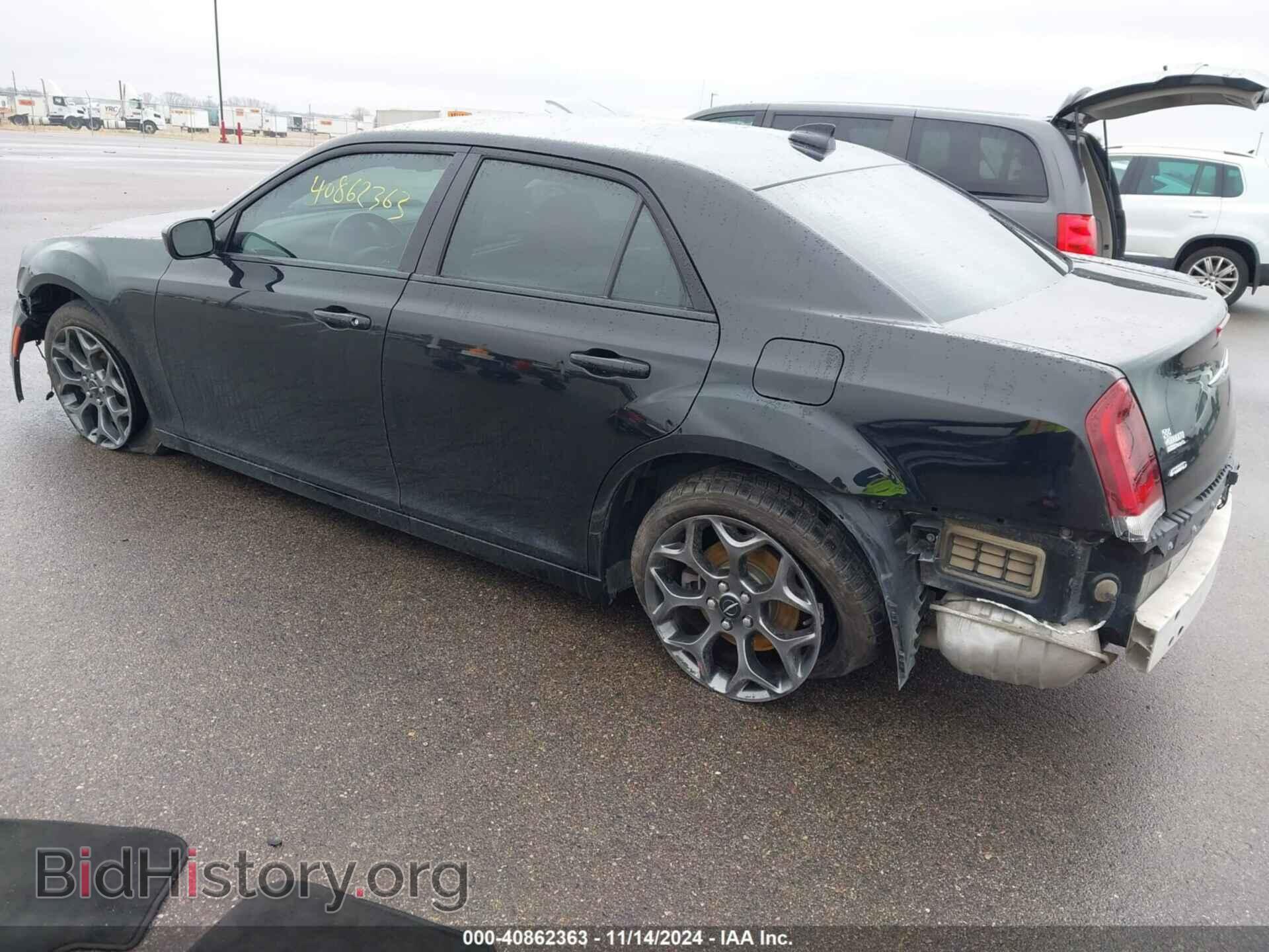 2017 CHRYSLER 300 - VIN: 2C3CCAGG6HH648192 - Фото 3