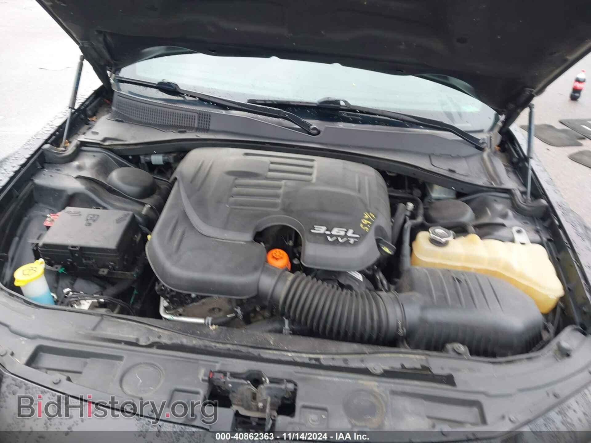 2017 CHRYSLER 300 - VIN: 2C3CCAGG6HH648192 - Фото 10
