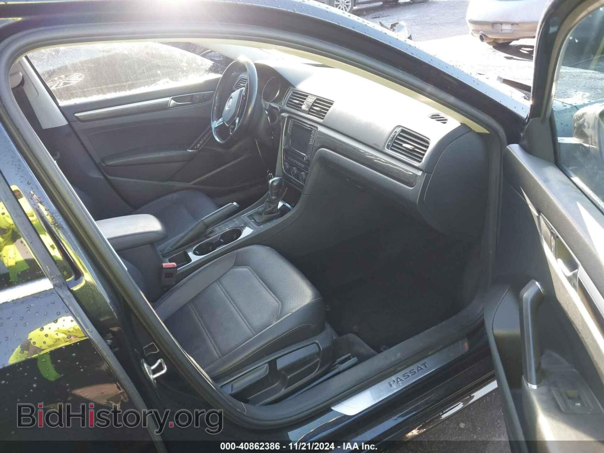 2018 VOLKSWAGEN PASSAT - VIN: 1VWBA7A38JC018802 - Фото 5